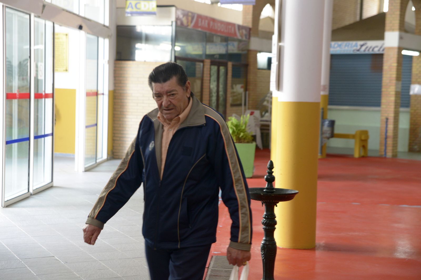 Fotos de los mercados de la comarca en cuarentena