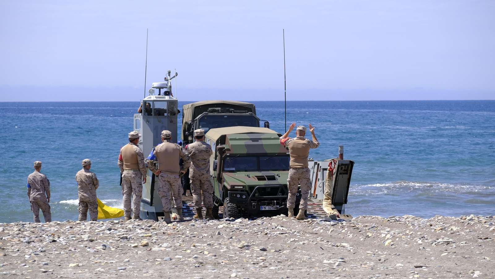 Desembarco de la Infantería de Marina en la Playa del Perdigal, en El Alquián-Almería