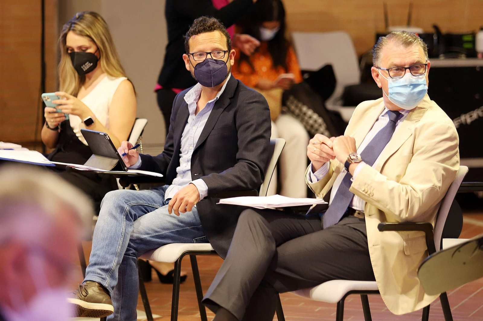 Imágenes del pleno de Diputación celebrado en el Foro Iberoamericano