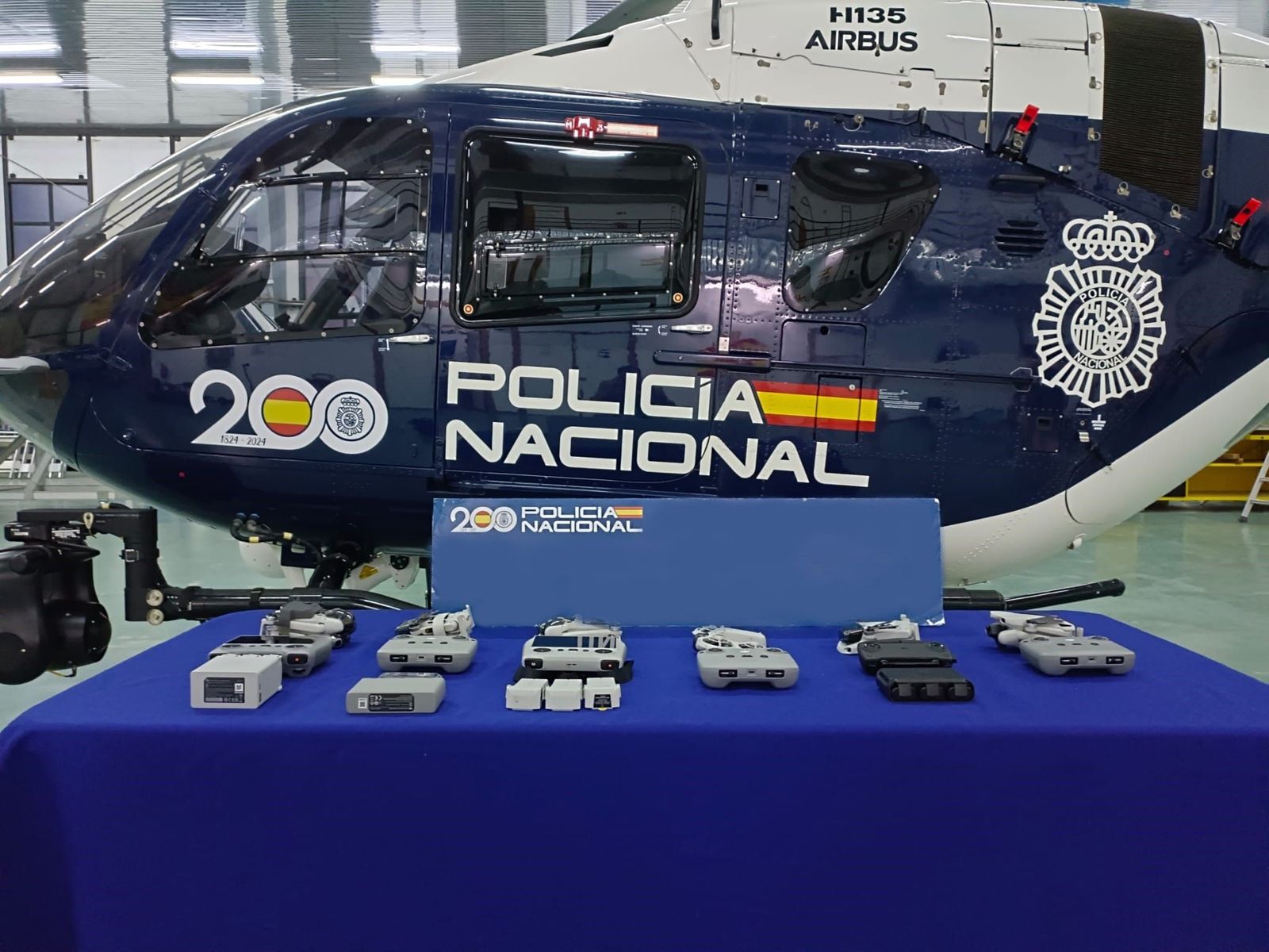 Los drones interceptados por la Policía Nacional en Sevilla