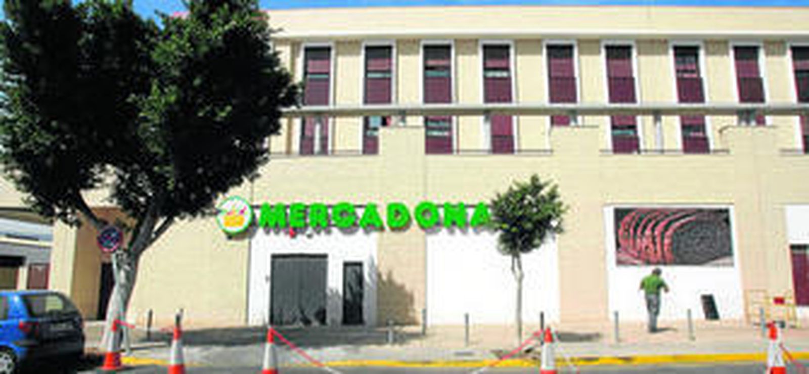 Supermercado de la empresa valenciana localizado en la zona de Cortijo Grande en la capital.