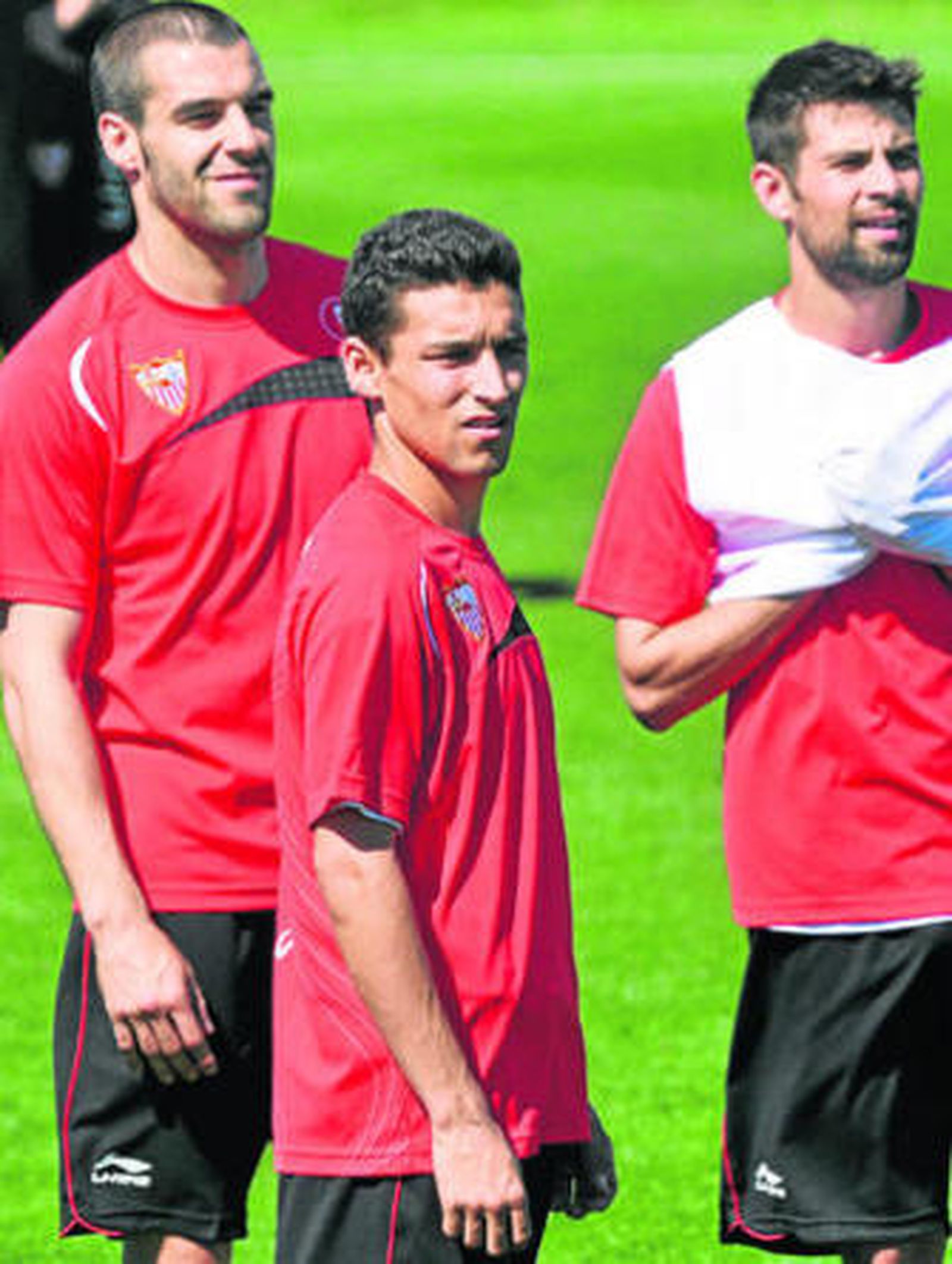 Jesús Navas y Negredo, en el entrenamiento de ayer.