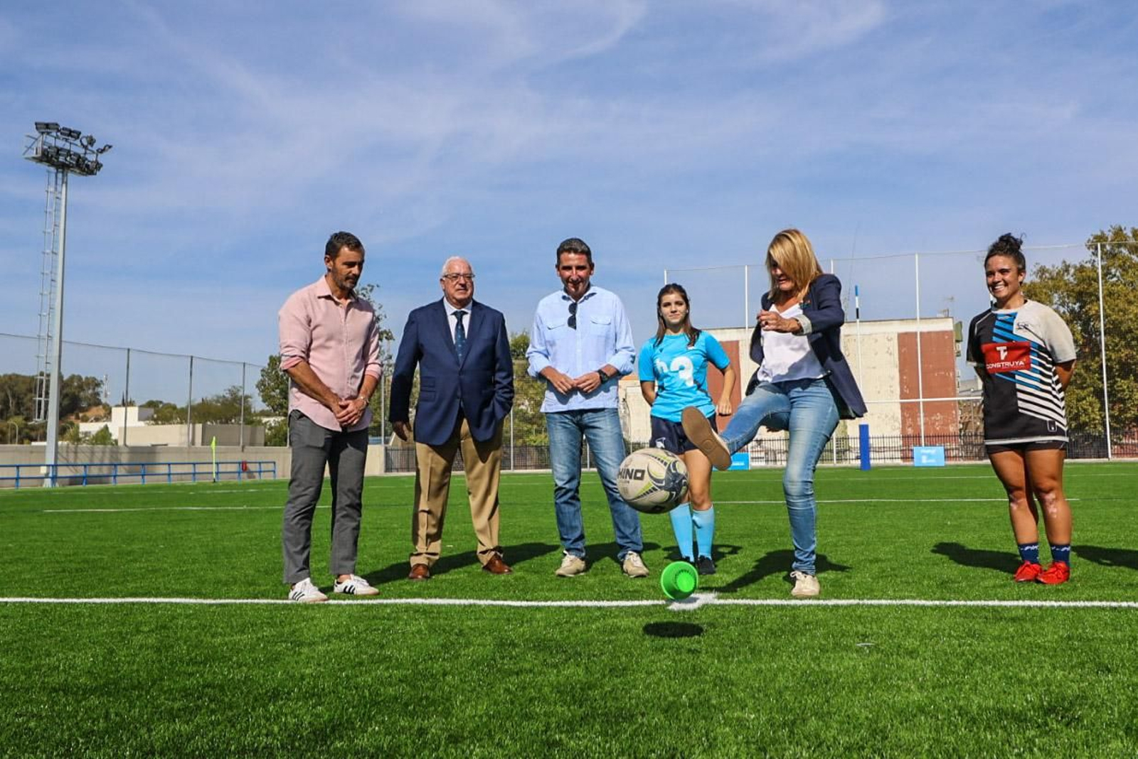 Imágenes de la inauguración del campo de rugby de Huelva