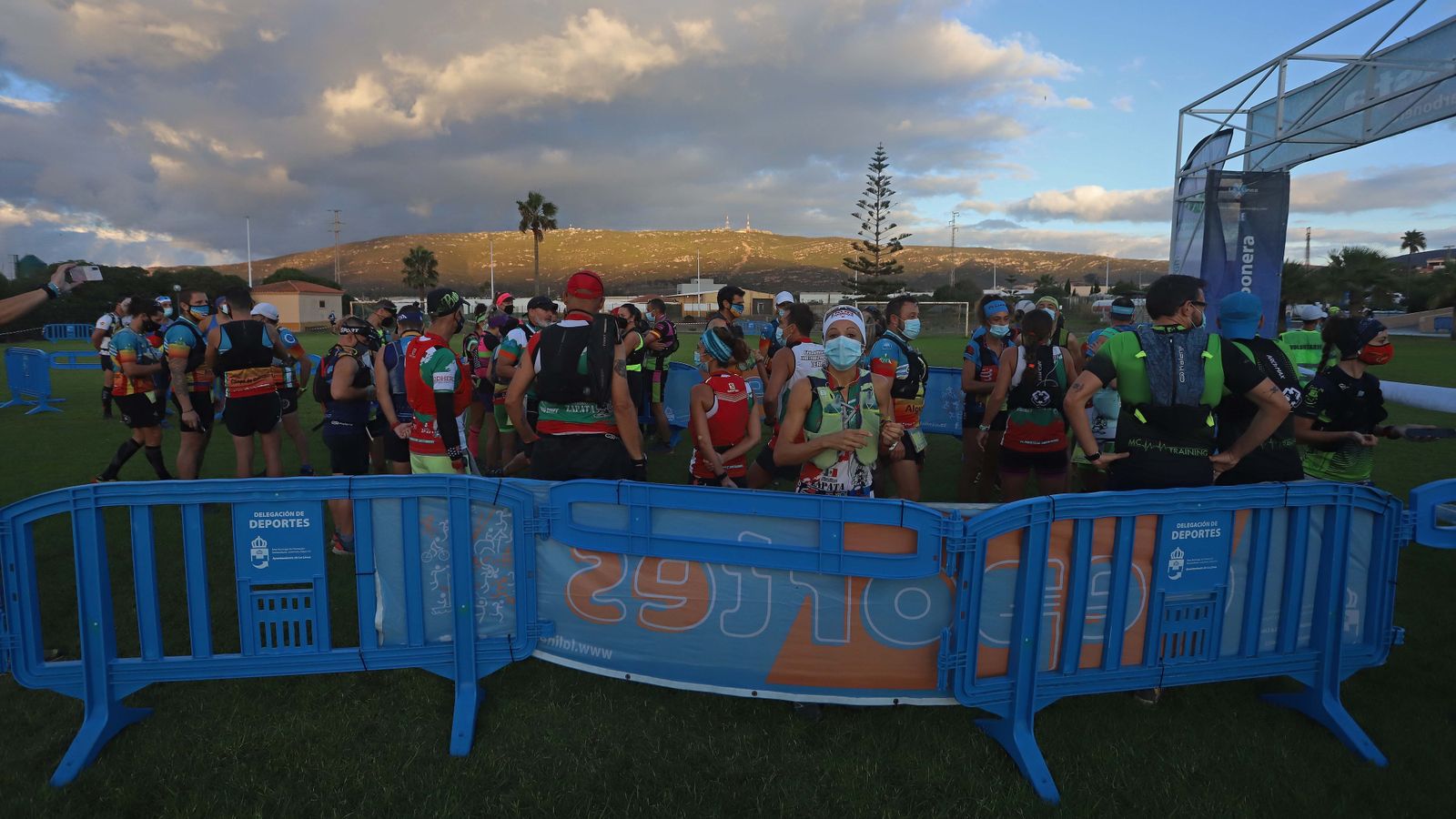 Fotos de la IX CXM Cresta Sierra Carbonera en La Línea