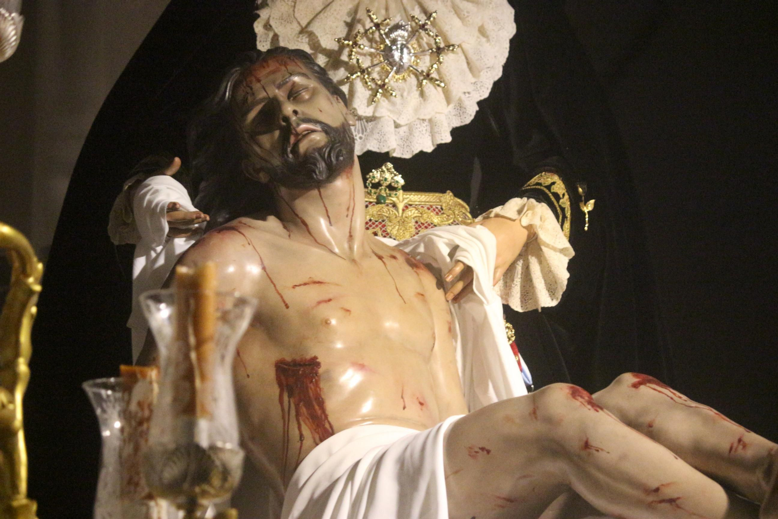 El XXV aniversario dela Hermandad de los Dolores de Puerto Real, en imágenes