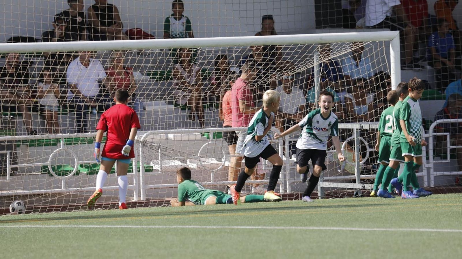 Las fotos del Torneo de alevines en el campo de Los Olivíllos en San Roque