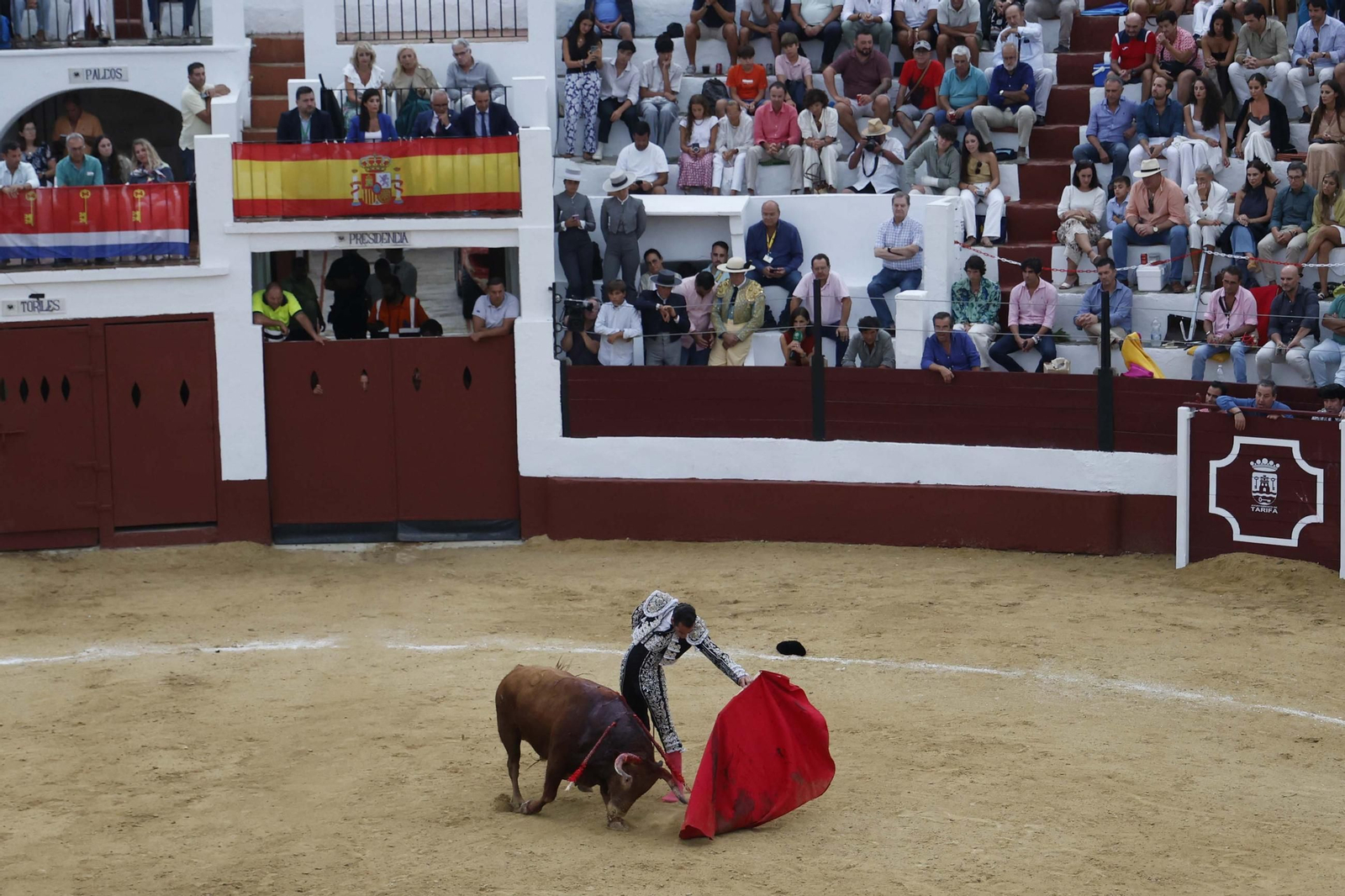 Las fotos de la corrida de toros de Lagunajanda para Manuel Escribano, David Galán y Pepe Moral en Tarifa