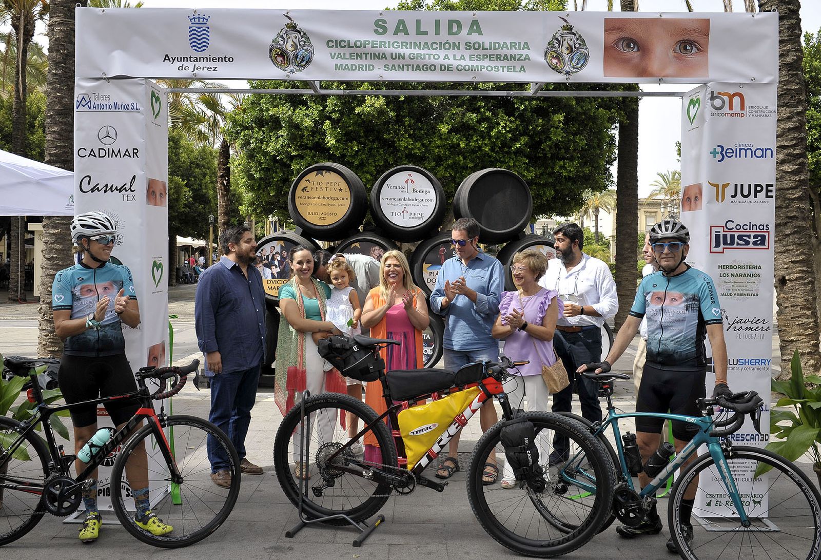 'Salida simbólica' de la Ciclo Peregrinación Solidaria a favor de Valentina.