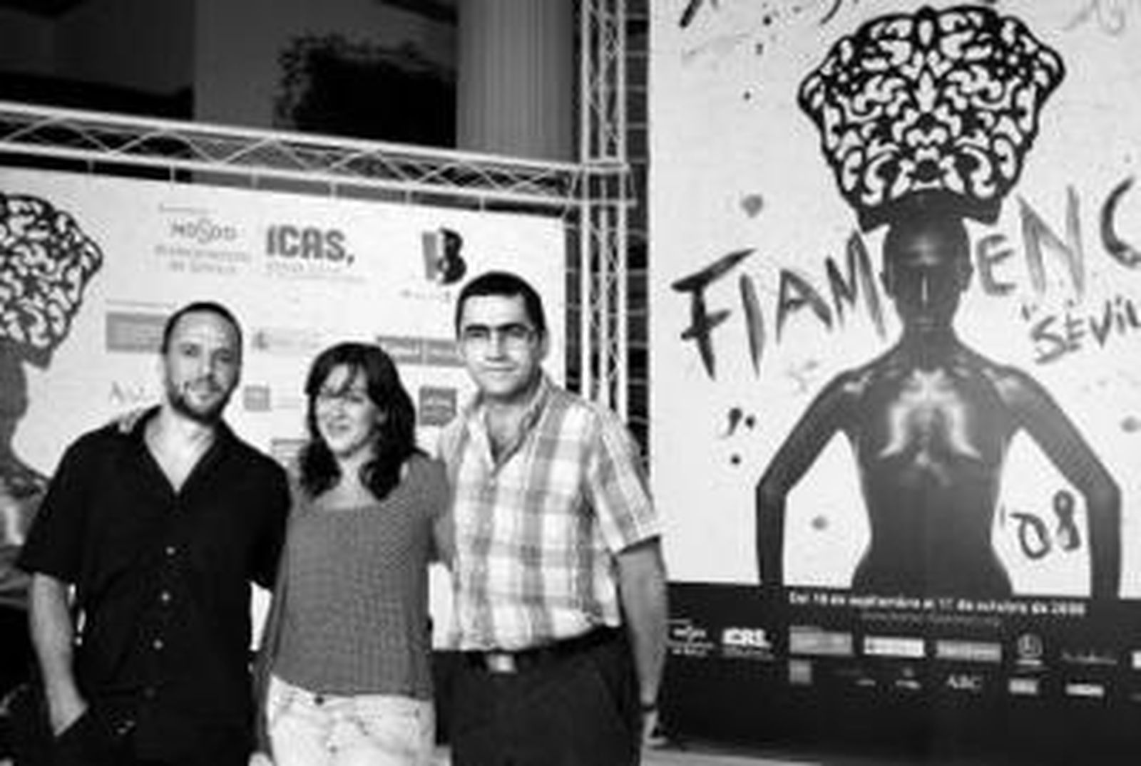 La Choni junto a Barroso y Domingo González.