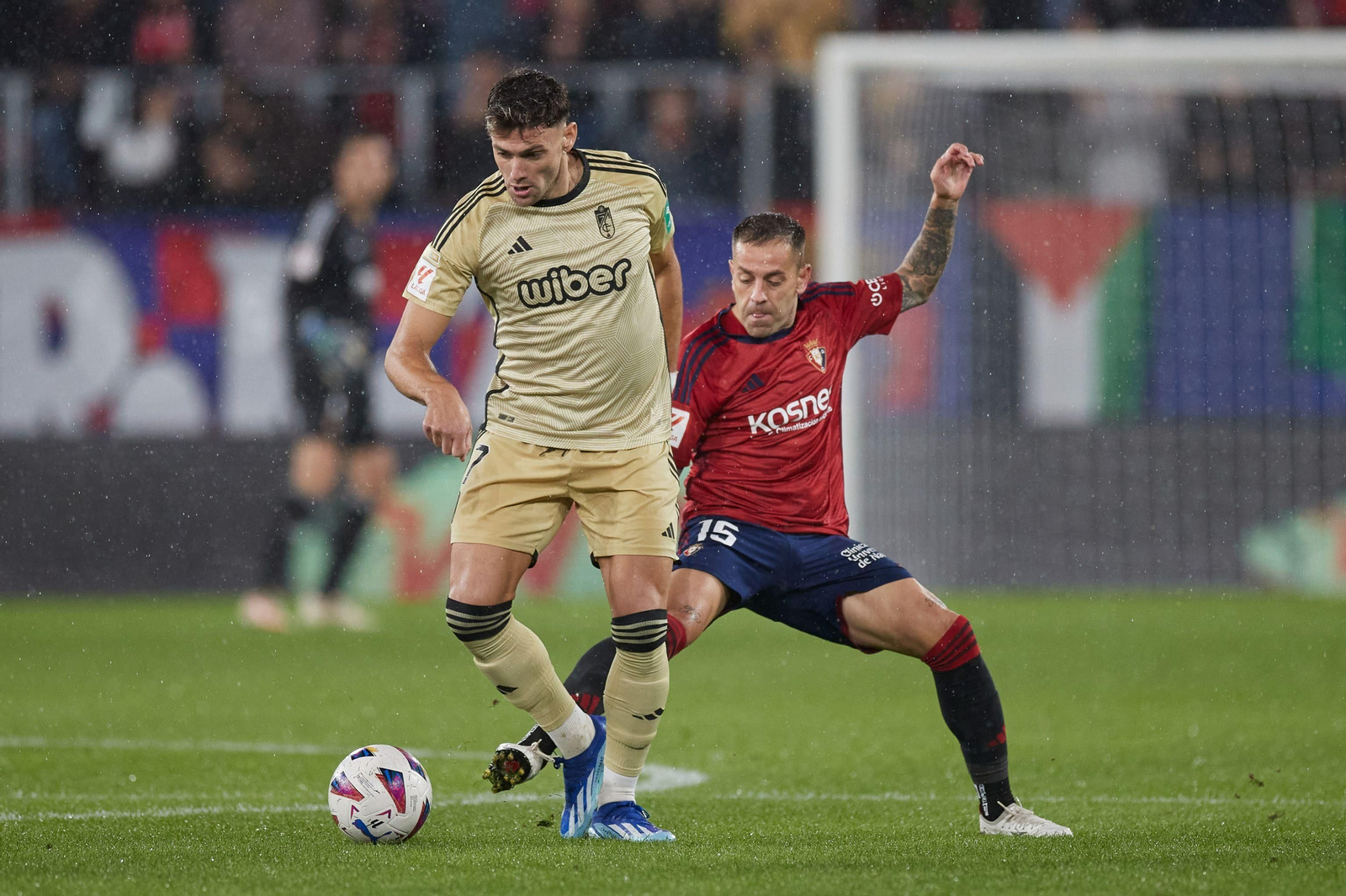 Una acción del partido de la primera vuelta