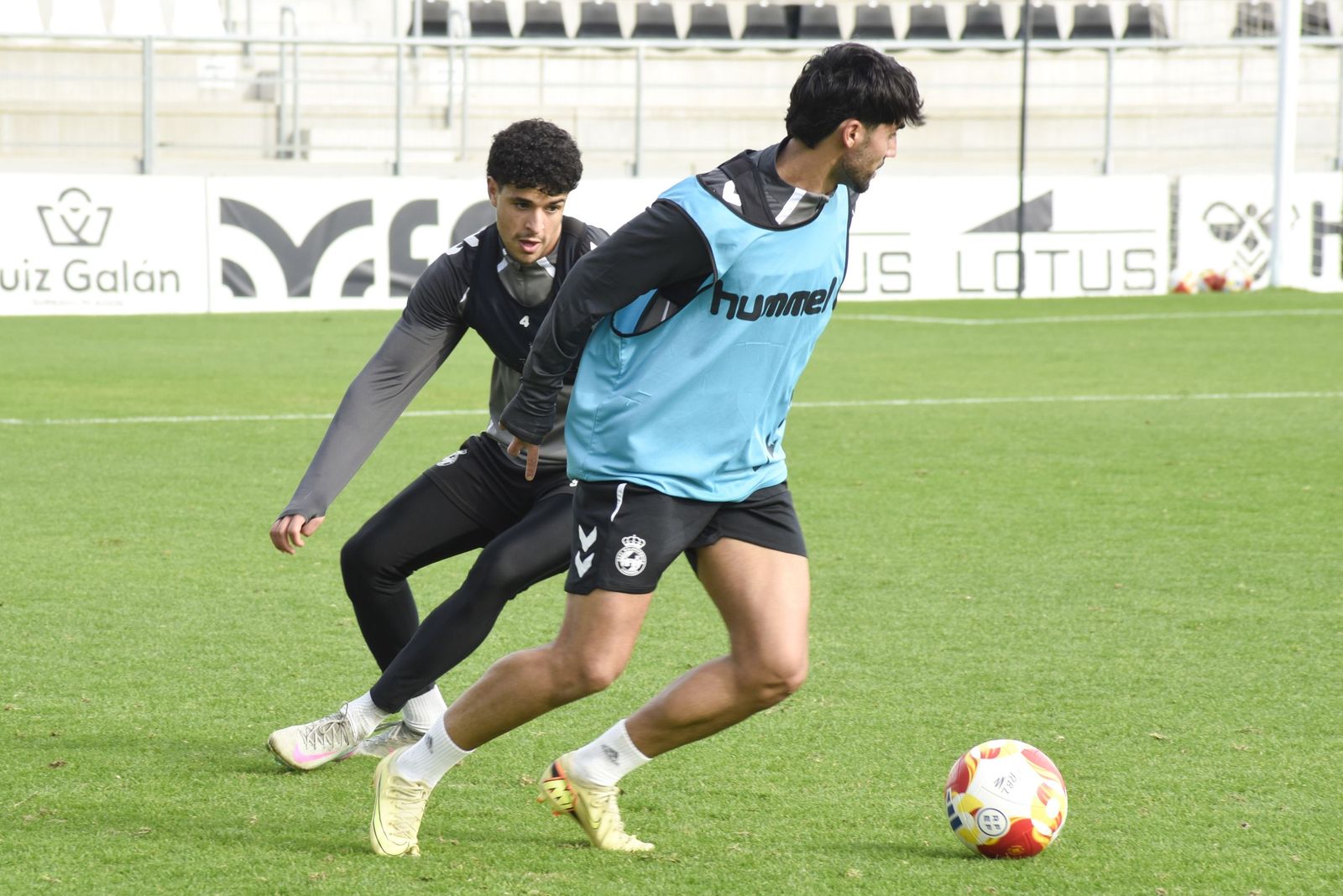 Las fotos del primer entrenamiento de David Muñoz con la Balona