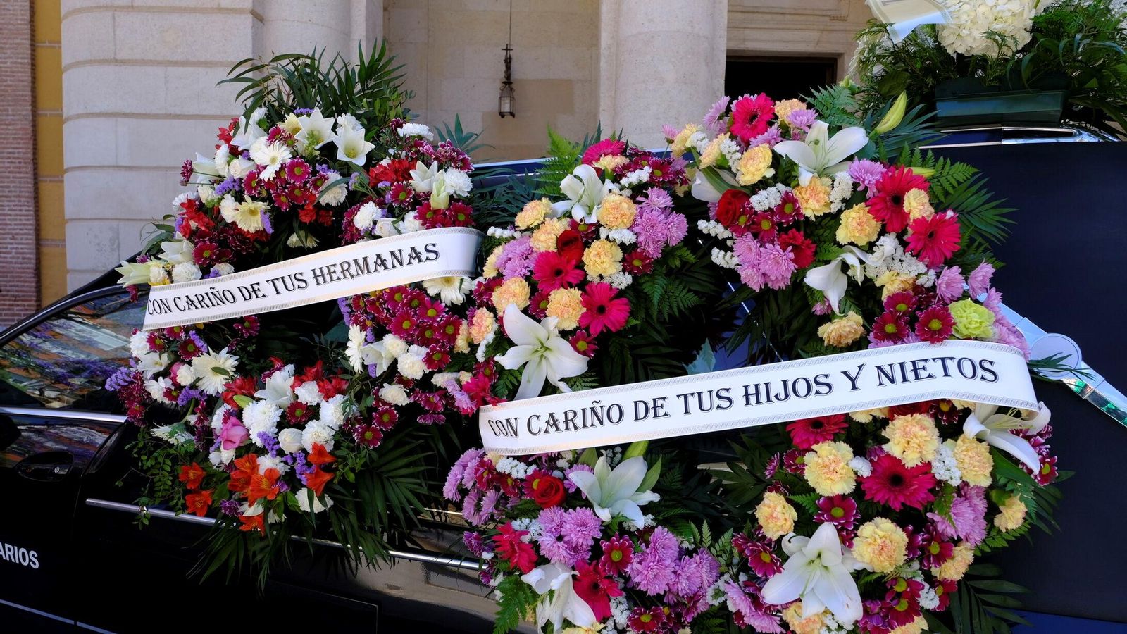 Imágenes del entierro de Vicente Fernández-Capel.