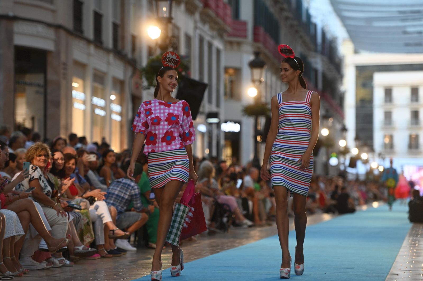 Segunda jornada de desfiles en calle Larios.
