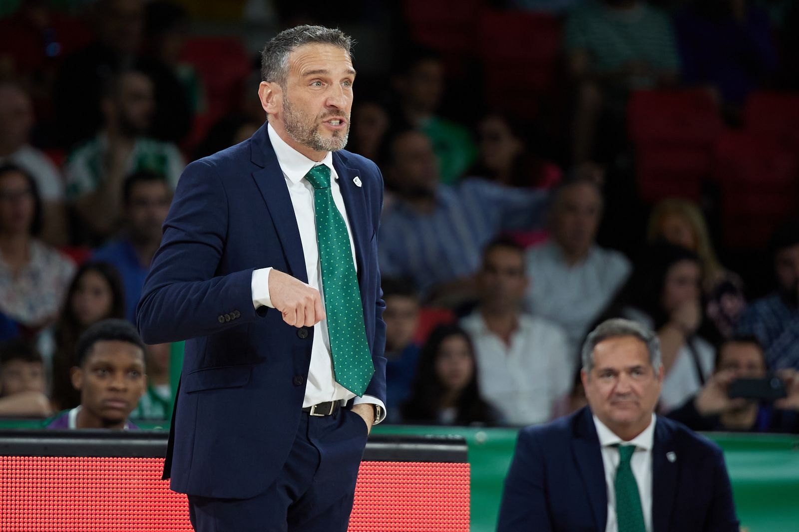 Ibon Navarro, durante el derbi ante el Betis