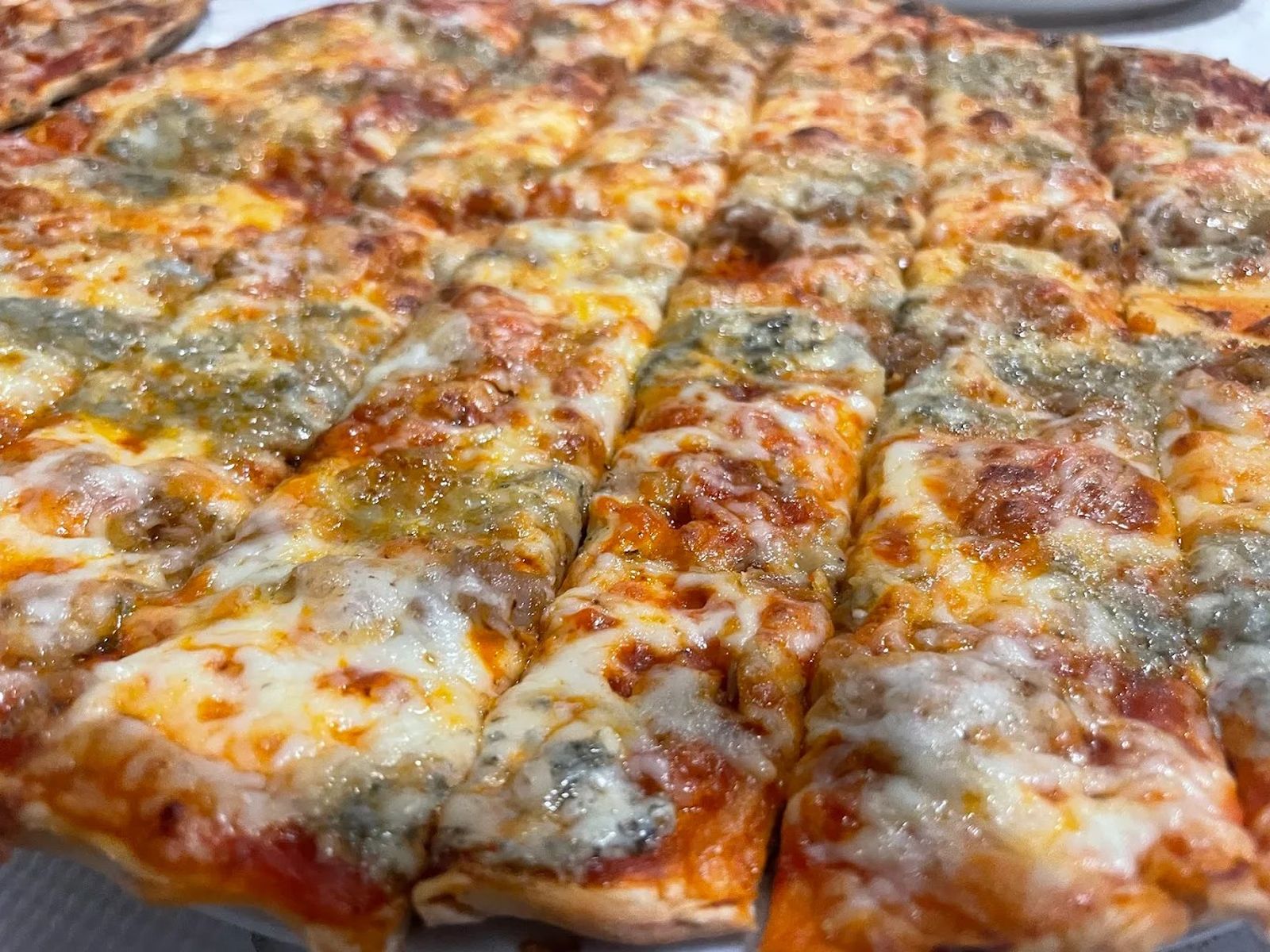 Pizzería Gallego Rota, en calle Higuereta, 55.