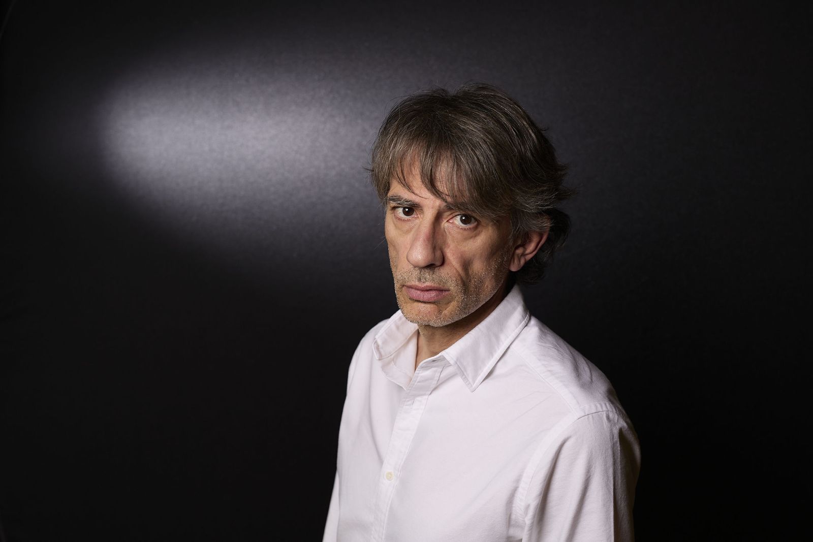 El escritor y periodista gallego Juan Tallón, en el Hotel de las Letras en Madrid.