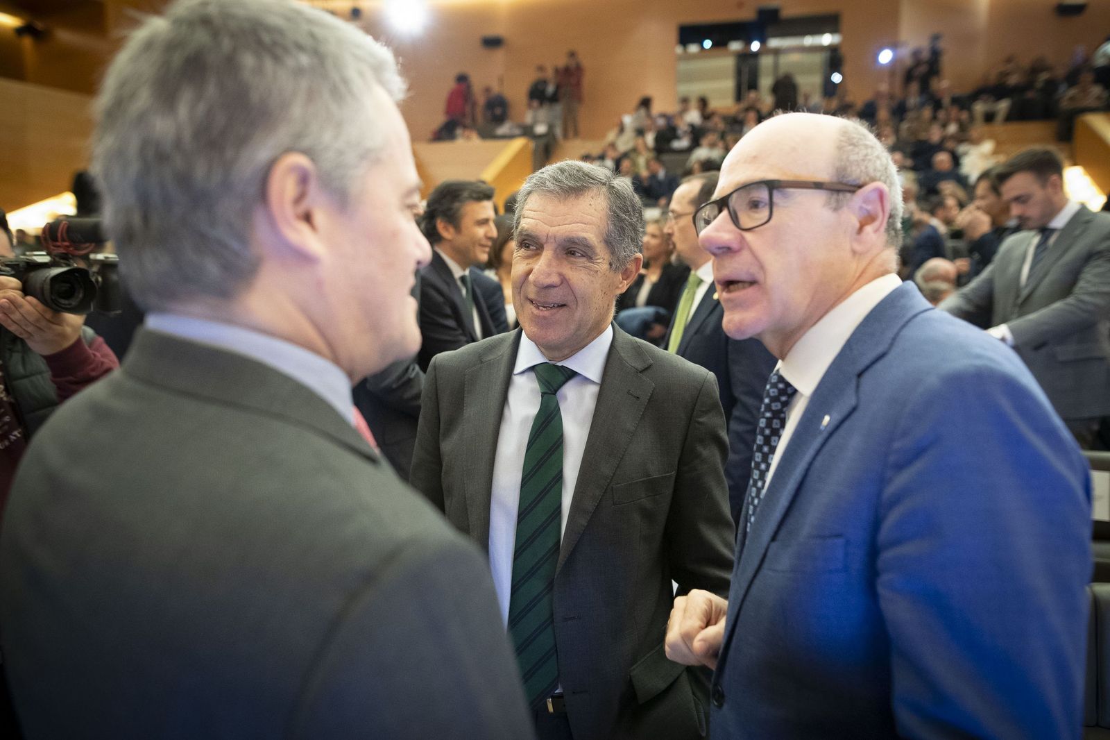 Así ha sido el acto de las banderas de Andalucía celebrado en Granada