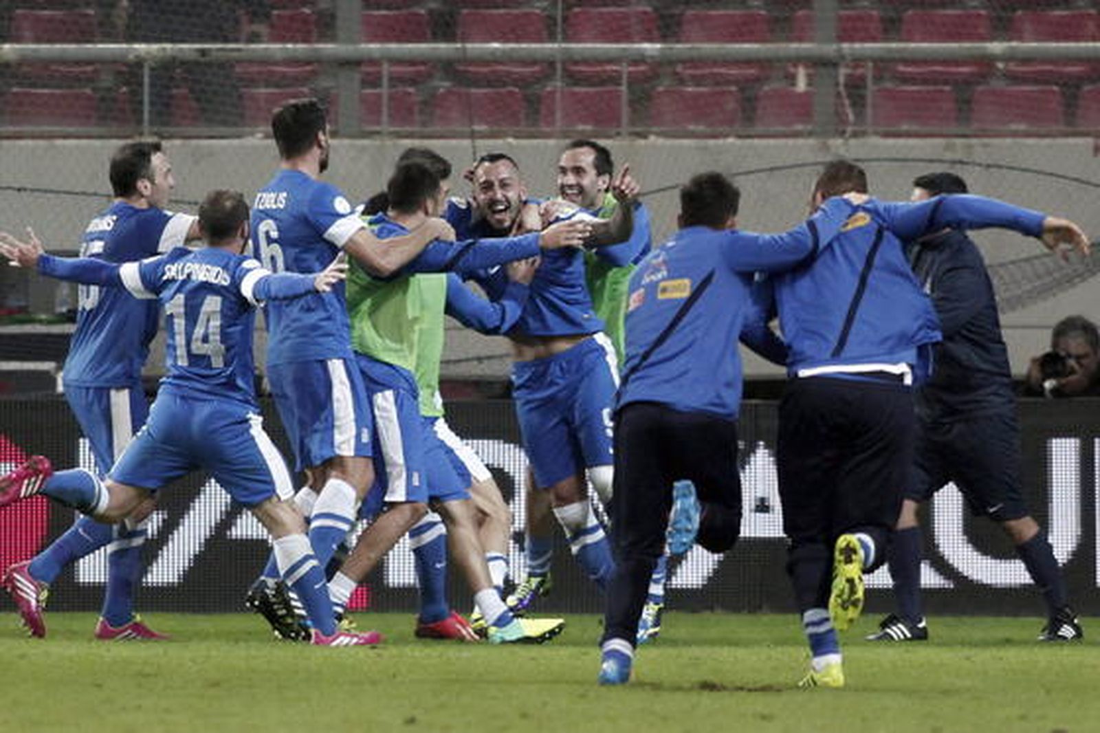 Grecia-Rumanía

Foto: EFE