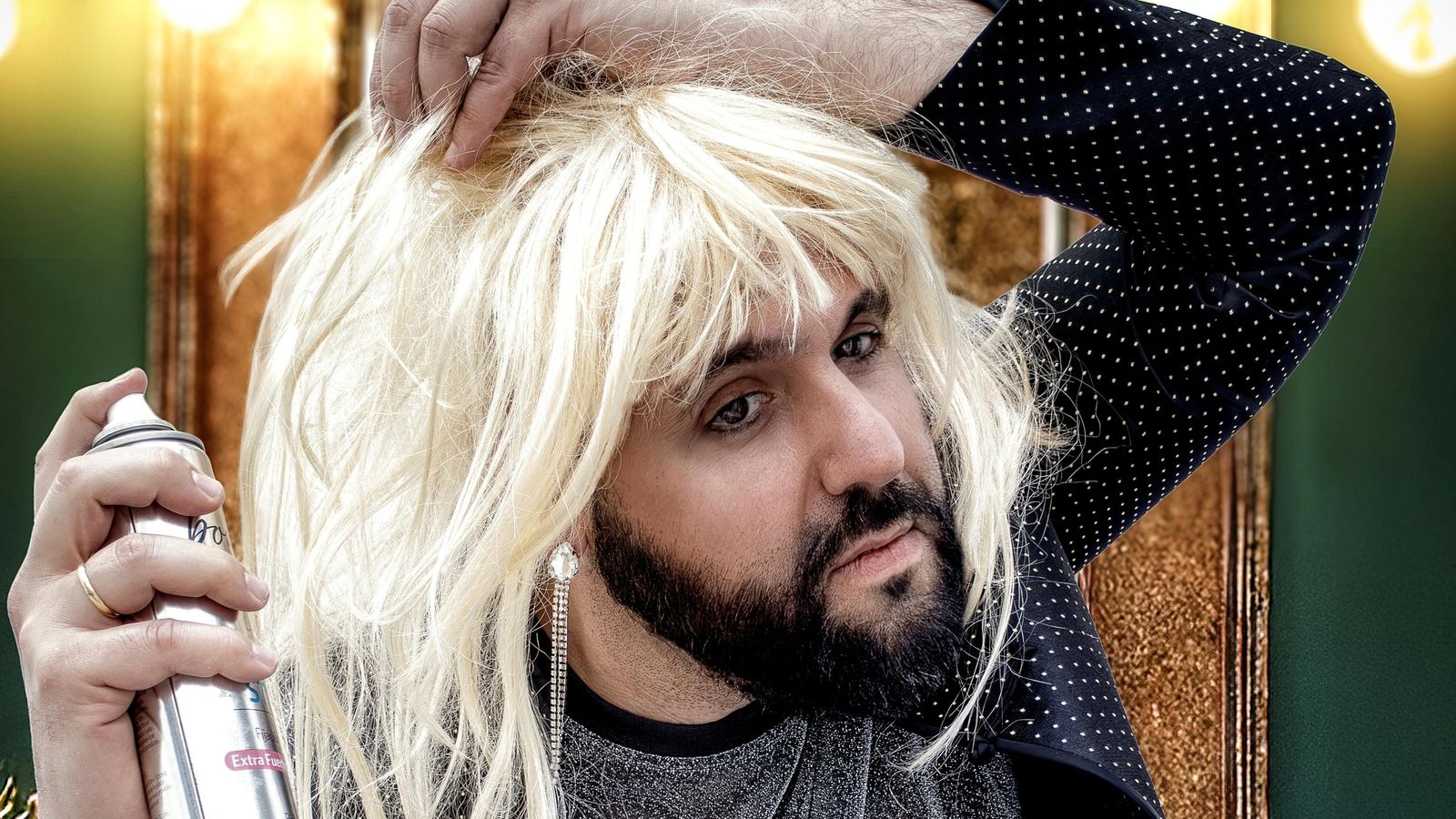 David Cerrone caracterizado para el monólogo musical 'Glitter y tacón'