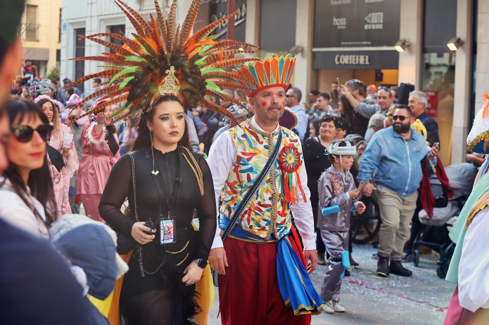 Imágenes de la cabalgata del Carnaval Colombino 2024