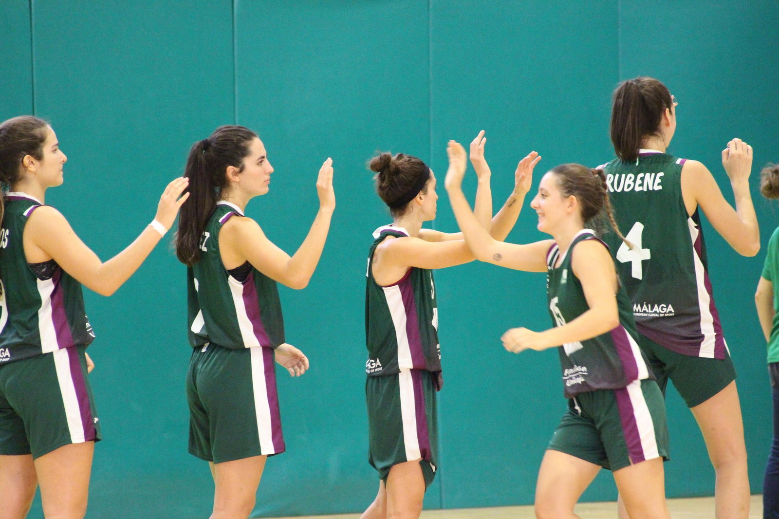 Las fotos del Unicaja Femenino-Sant Adrià