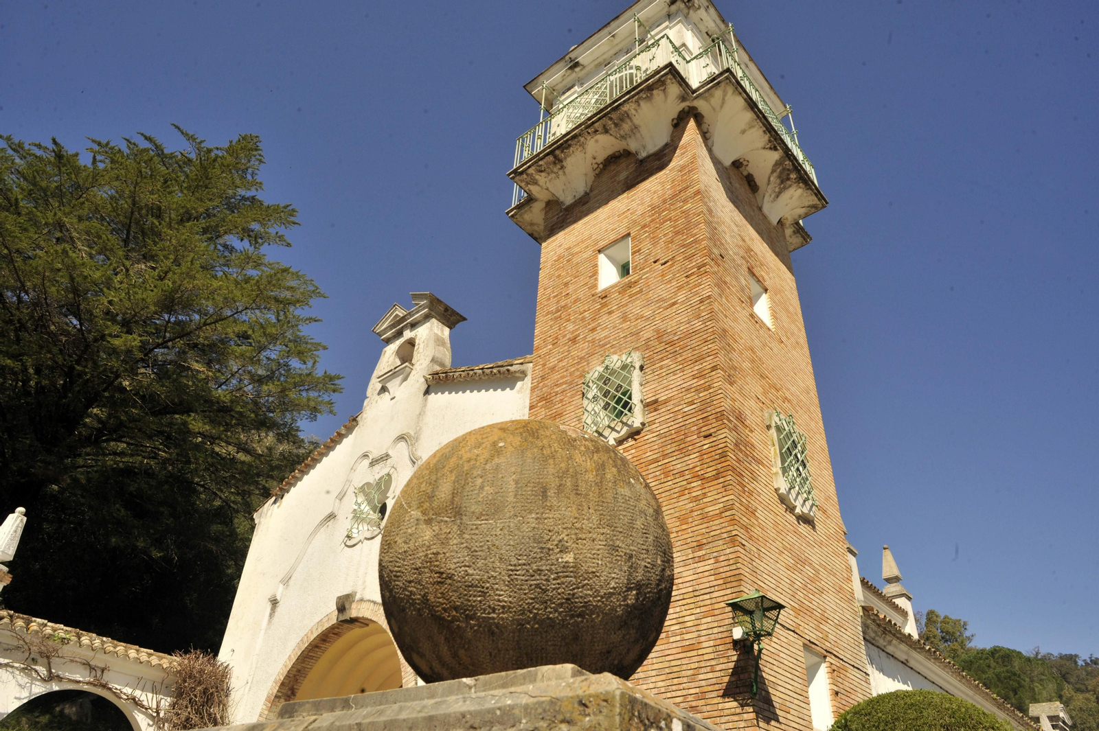 Un paseo por el poblado del pantano de Los Hurones
