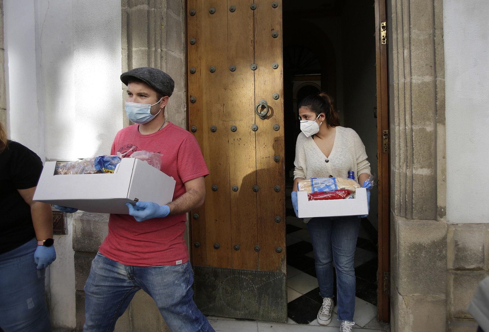 INVISIBLES, un puñado de voluntarios que solo se dejan ver por los mas necesitados.