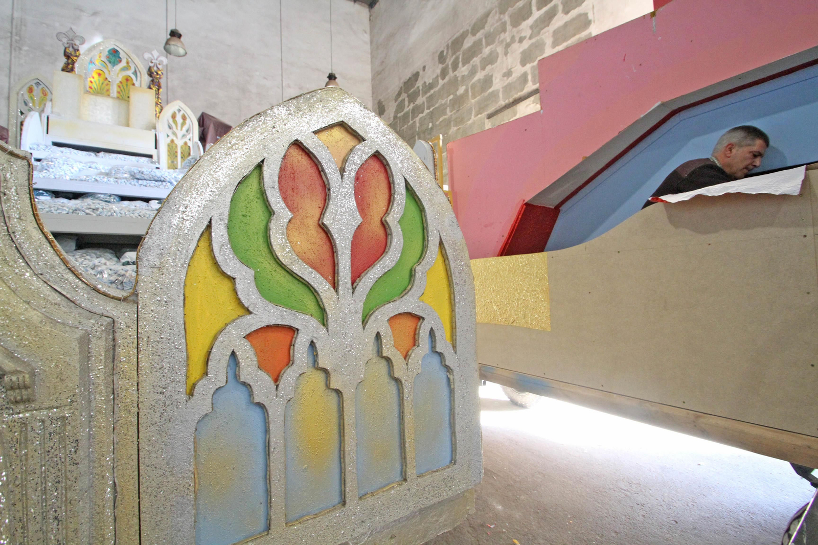Preparativos de la Cabalgata de Reyes Magos.