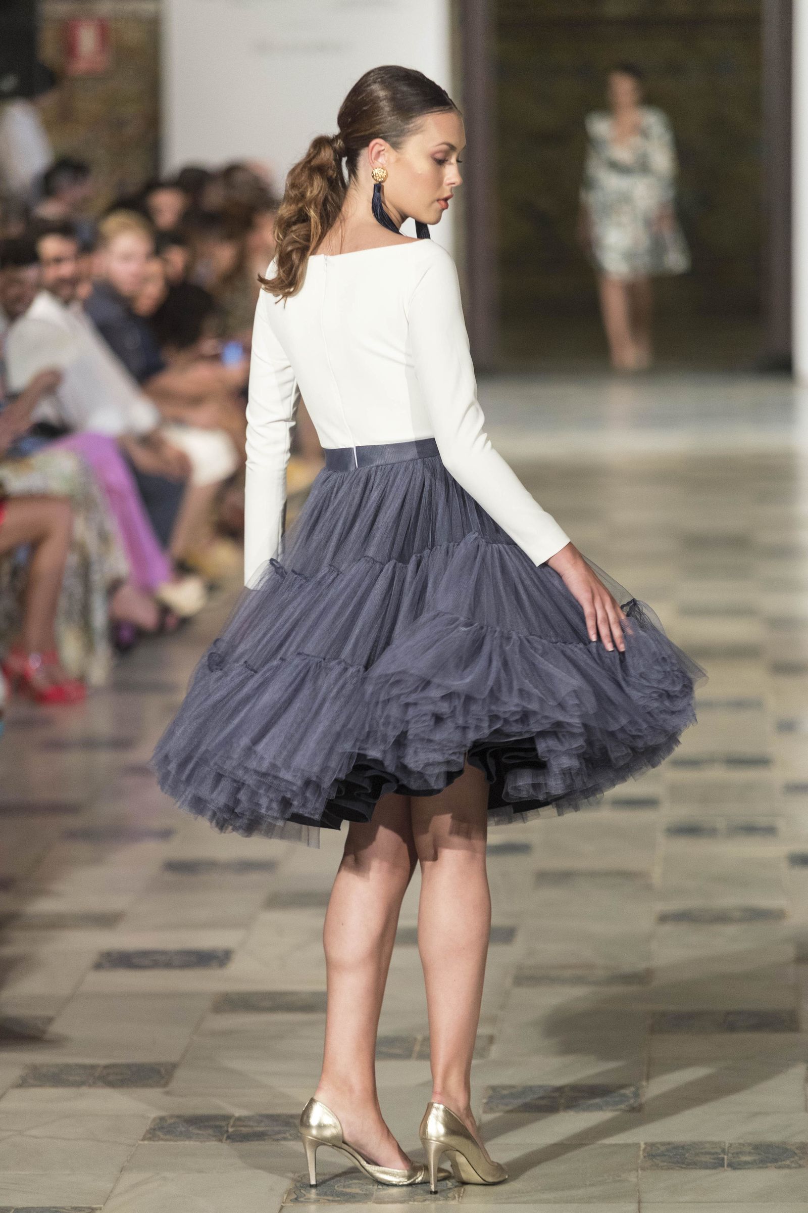 Diseño para invitada con falda de tul de Patricia Bazarot.