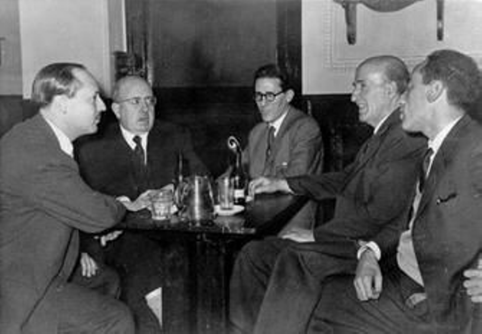 José Luis Cano o el servicio a la belleza y la libertad