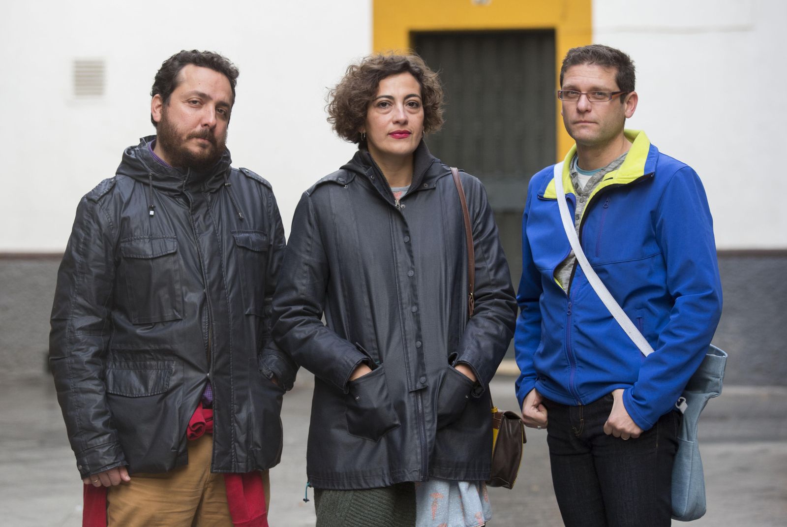 José Luis Perea, Pilar López y Javier Medina, tres de los sevillanos afectados por el bloqueo de expedientes de adopciones en Burundi.