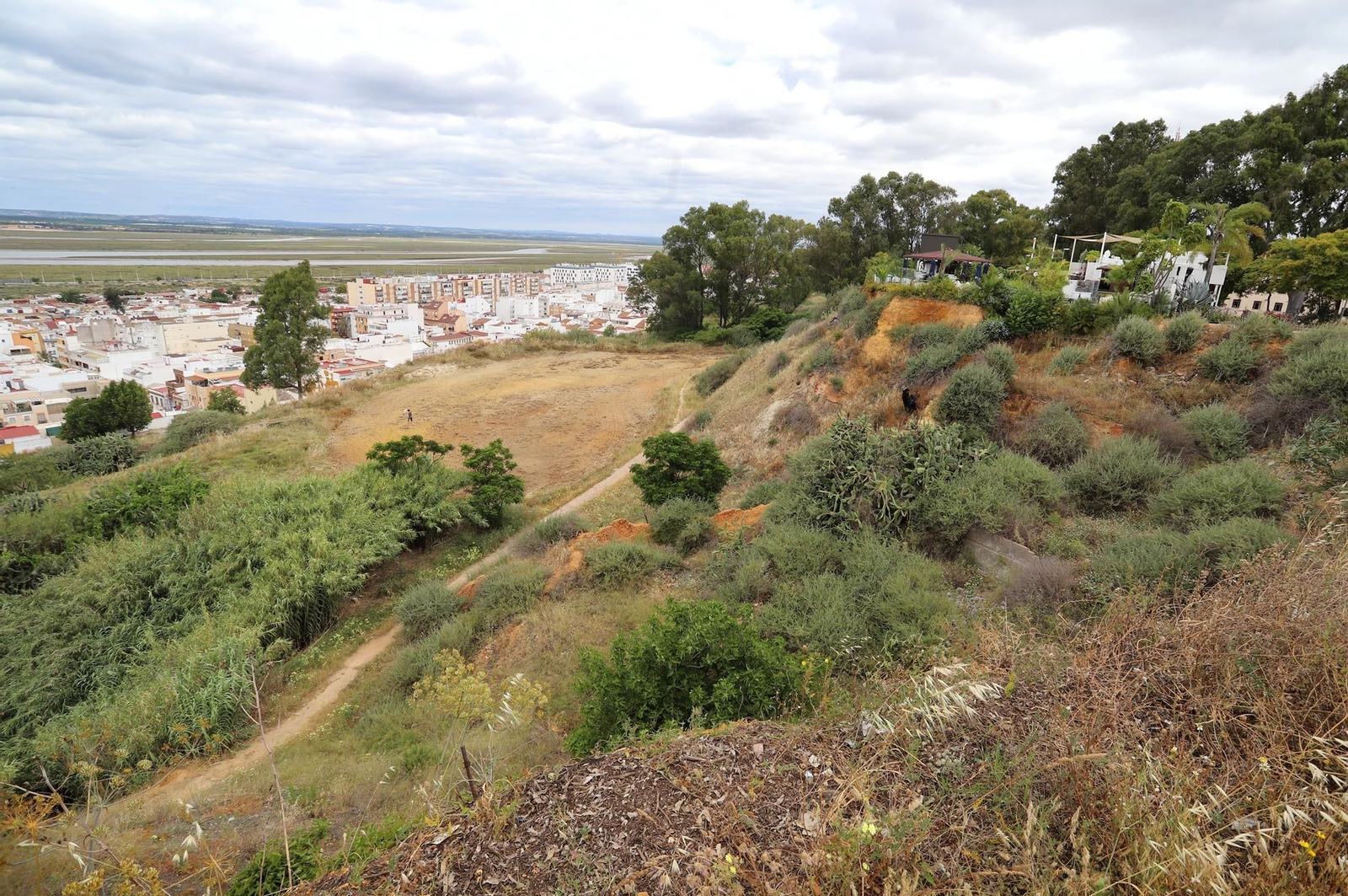Barrio a barrio: El Conquero de Huelva en imágenes