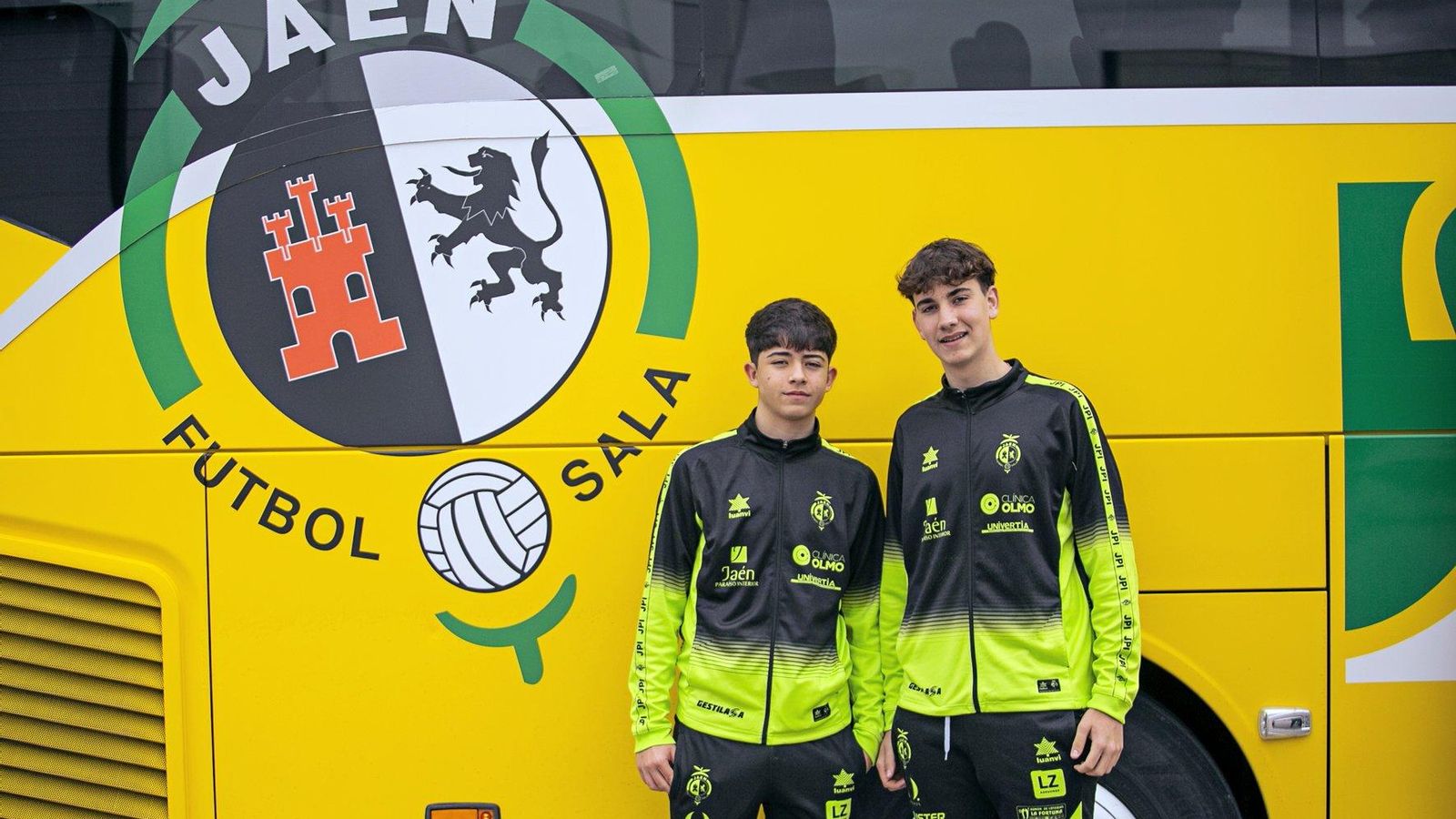 Hugo Montoro y Saúl Arias, antes de emprender el viaje a Cartagena.