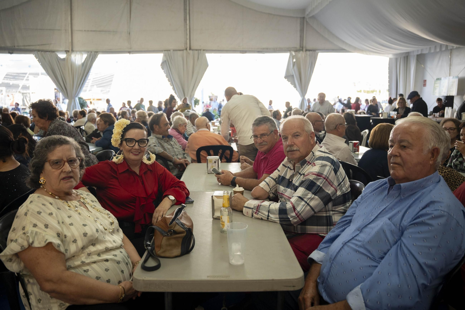 Las mejores imágenes de los churros con chocolate en la Feria de Albox