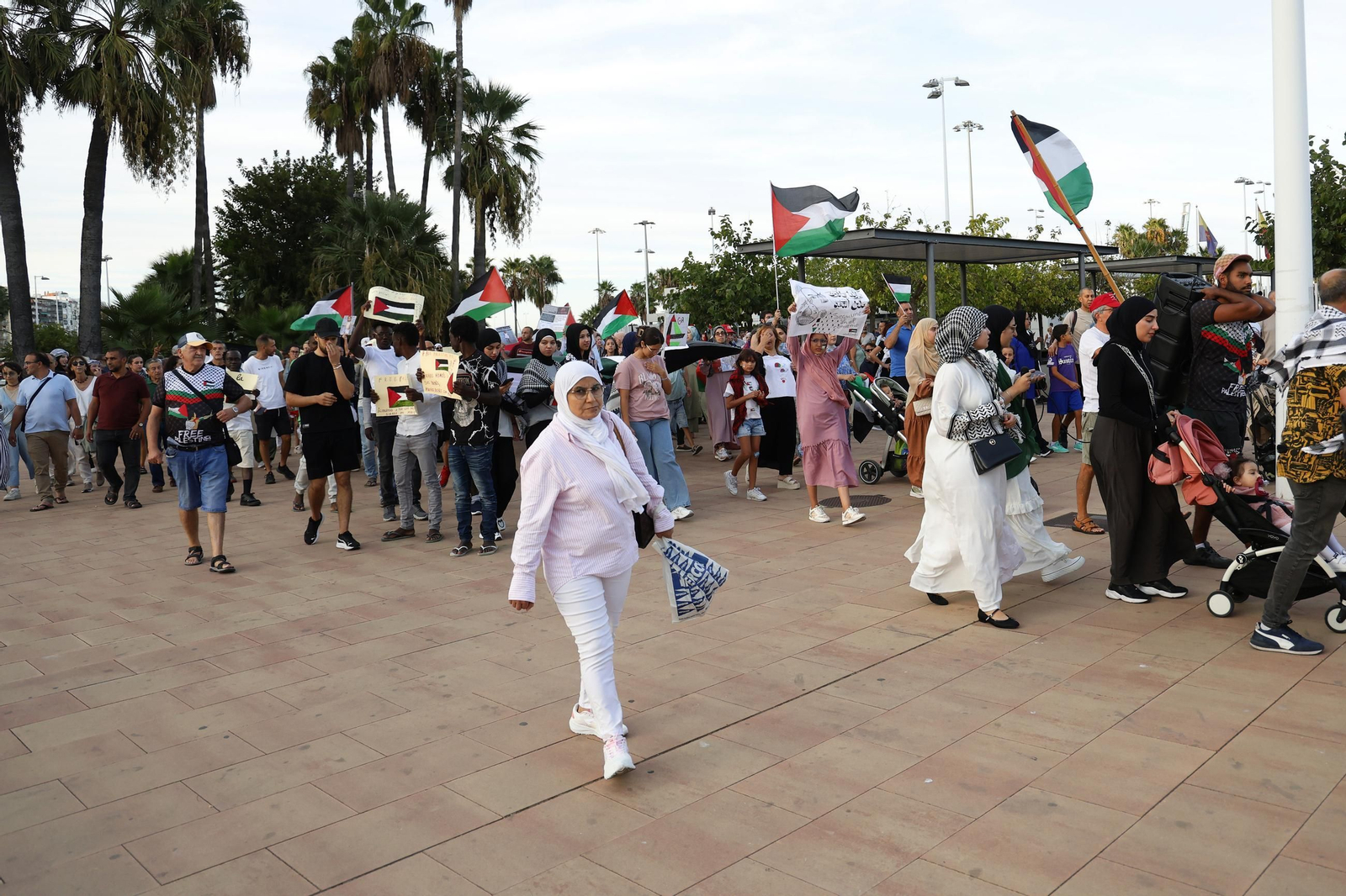 Las fotos de la marcha de apoyo a Palestina en Algeciras