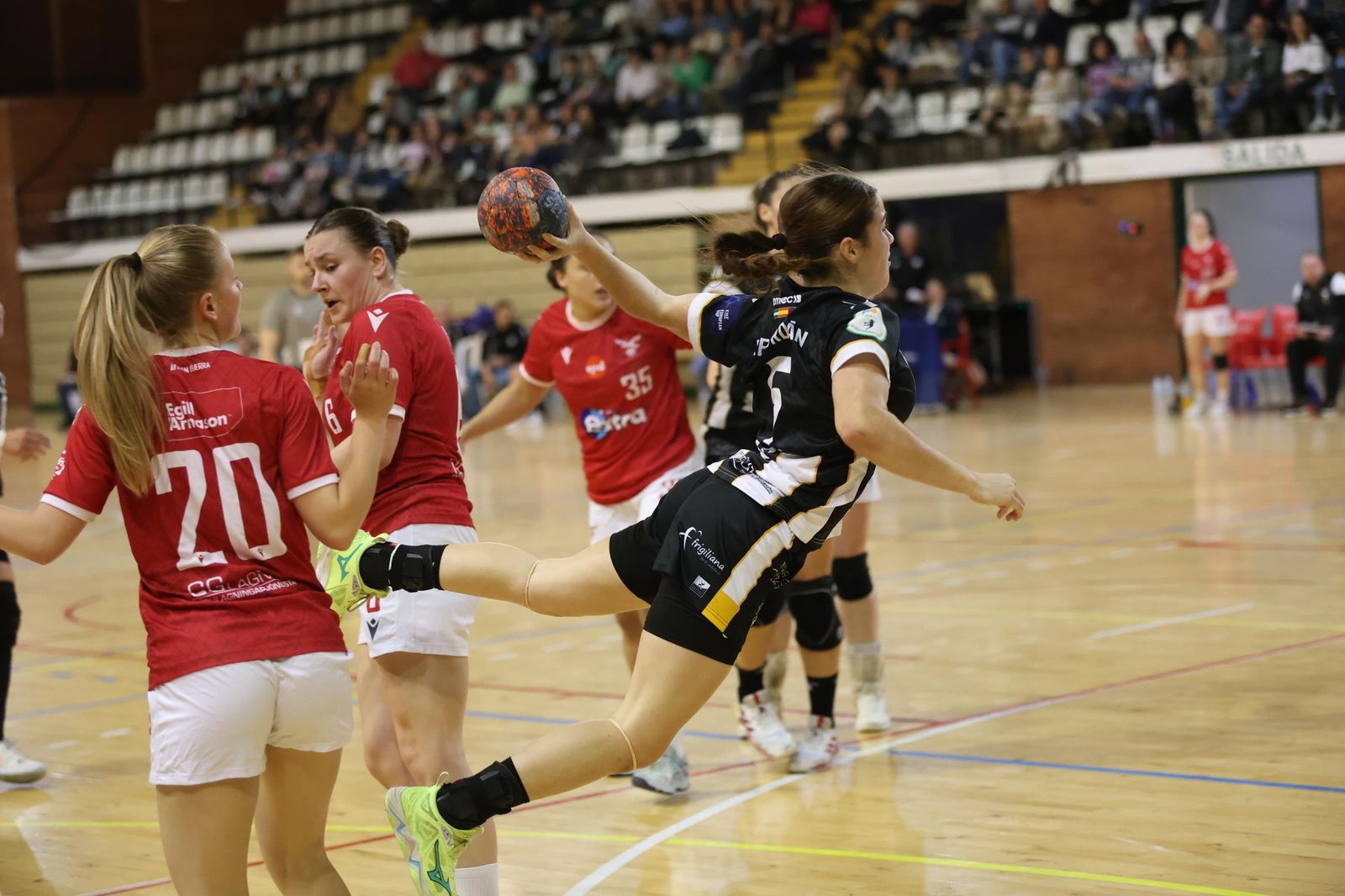 Costa del Sol-Valur: Todo se jugará en Islanda (25-25)