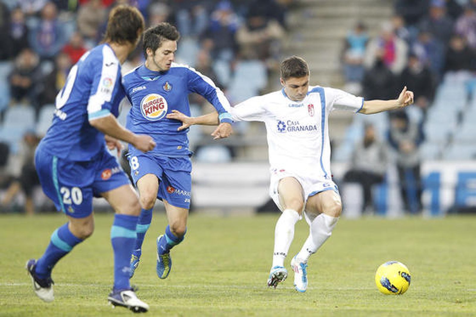 El Granada se trae una derrota injusta de Getafe (1-0). / LOF