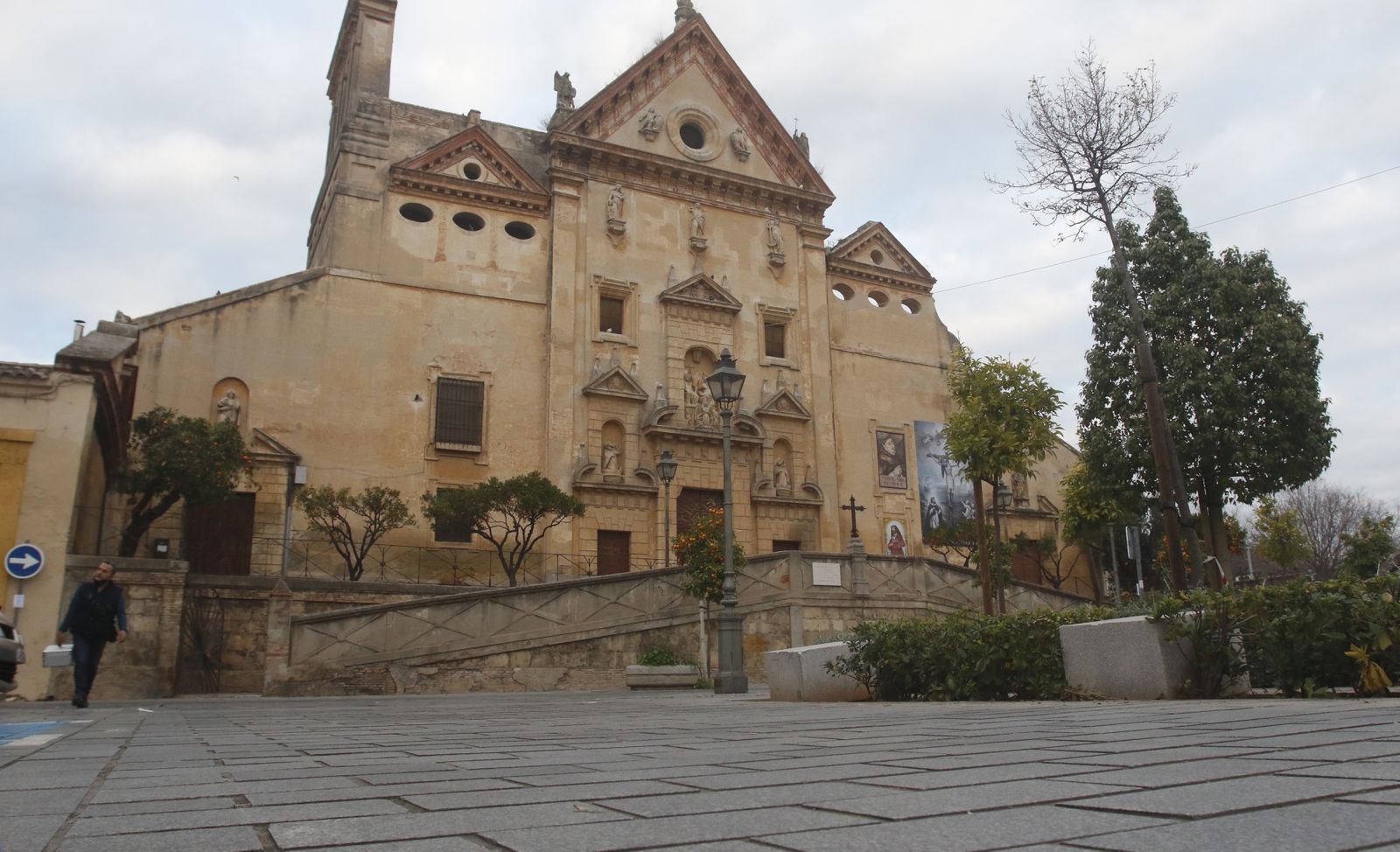 Un recorrido fotográfico por la Córdoba del granito gris