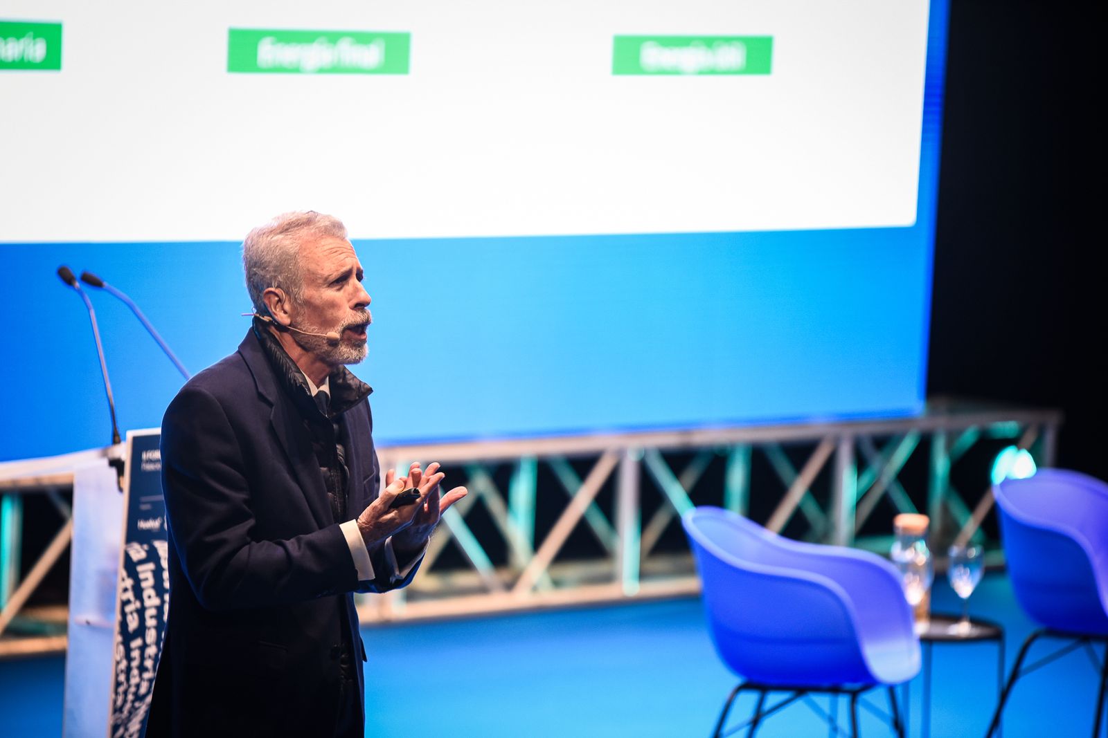 Imágenes del II Foro Nacional de la Industria Auxiliar de Huelva