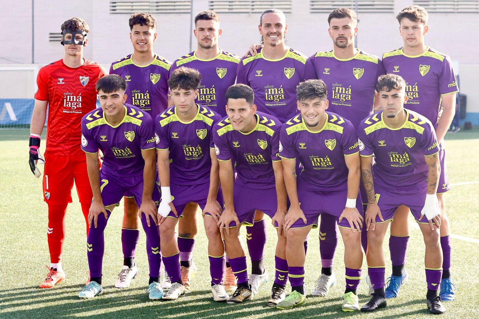 Loren, Chupete, Izan Merino, mucha afición... El Atlético Malagueño, apoyado en Mijas