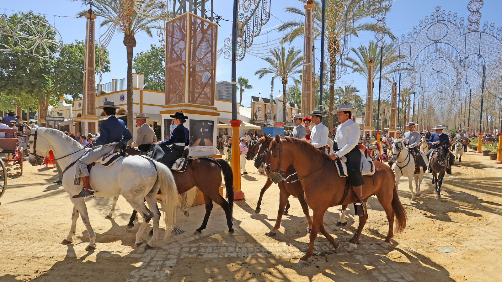 Búscate en las imágenes del Jueves en la Feria de Jerez 2023