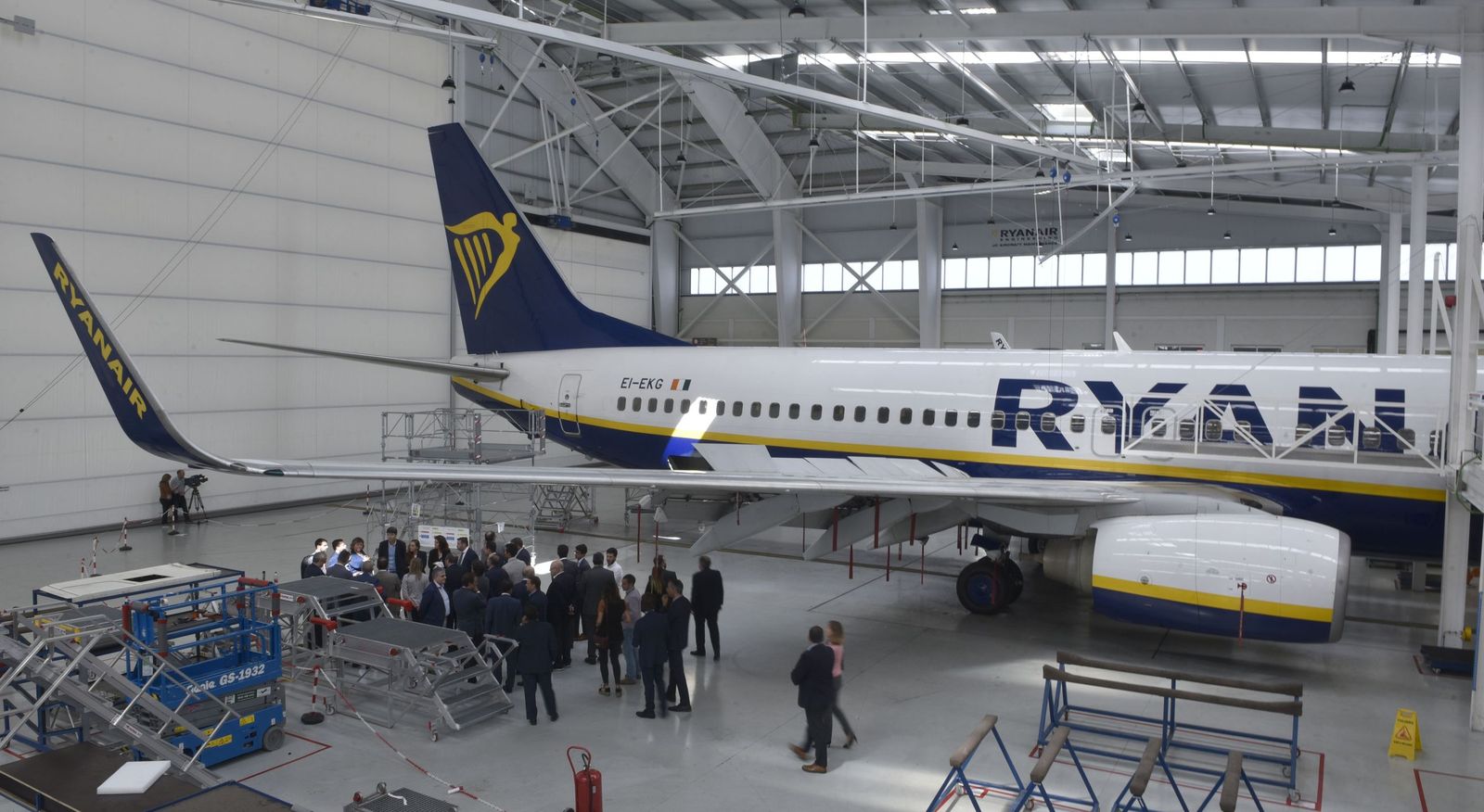 Vista del hangar de Ryanair en Sevilla.