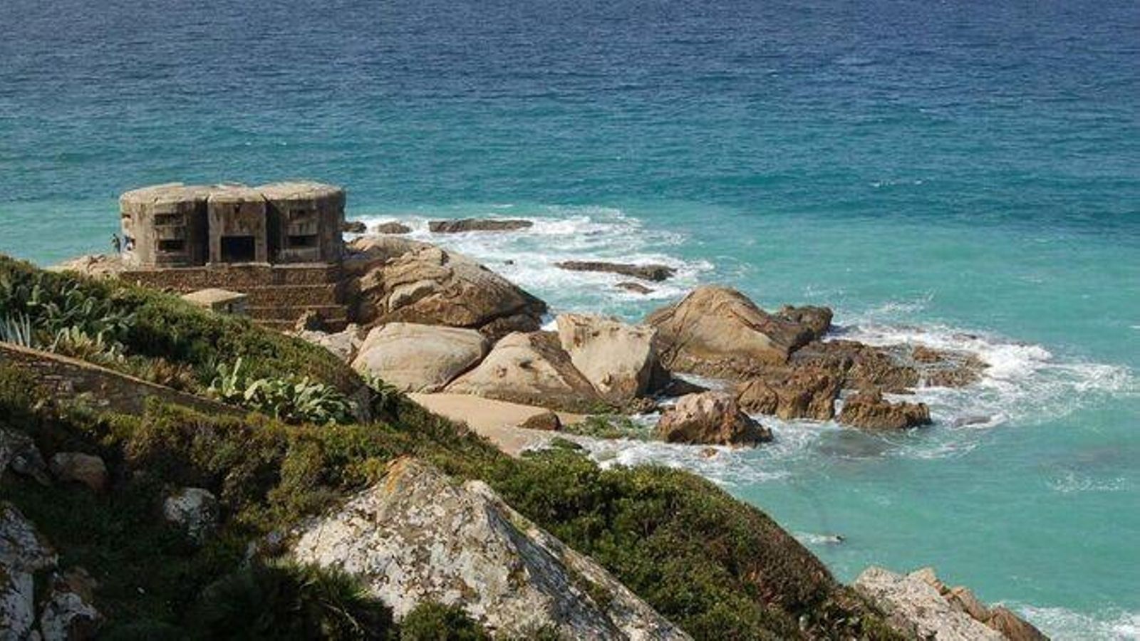 La playa del Búnker Atlanterra.