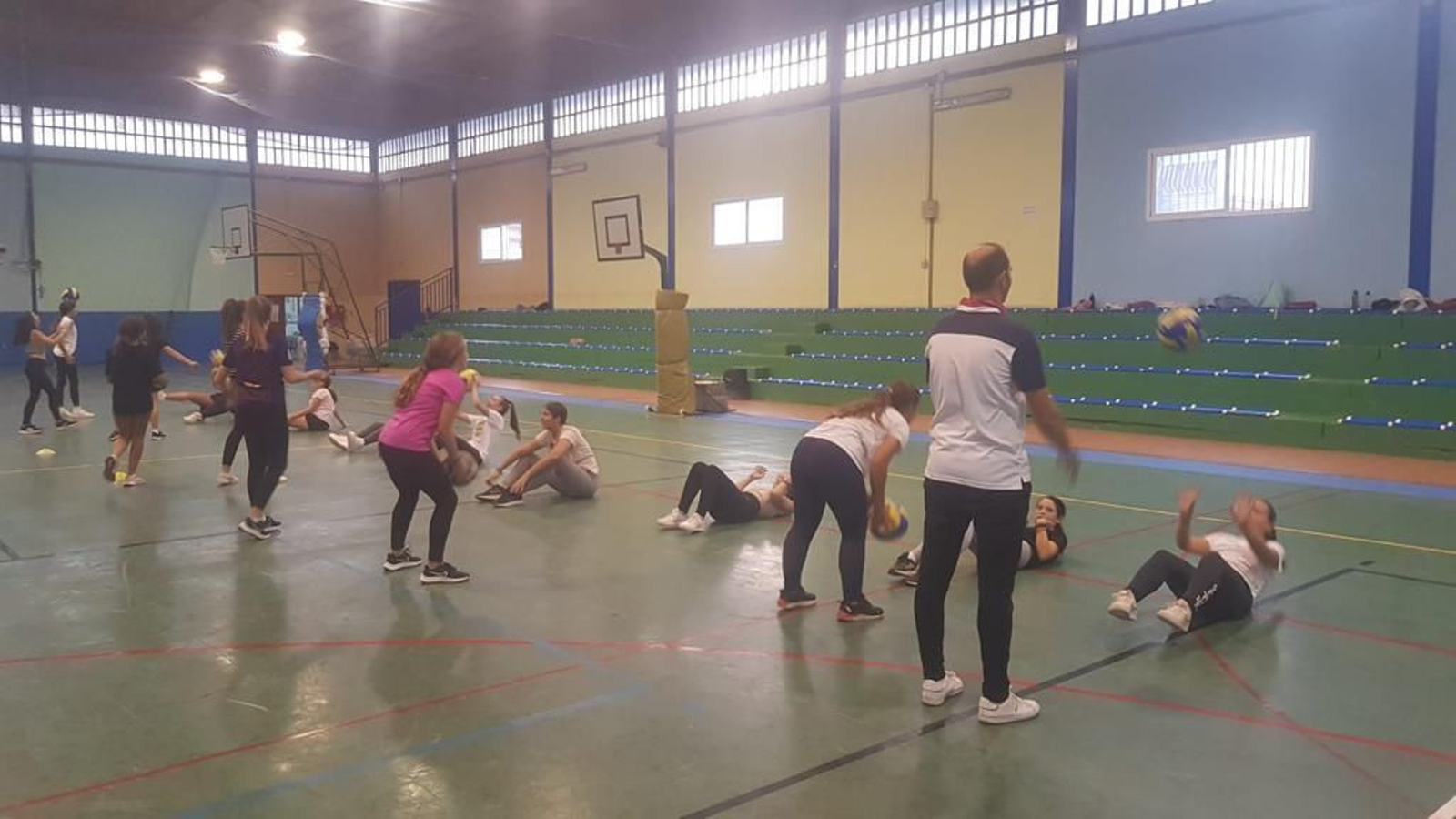 Más de 1.200 vecinos de Cuevas se ejercitan en las escuelas deportivas