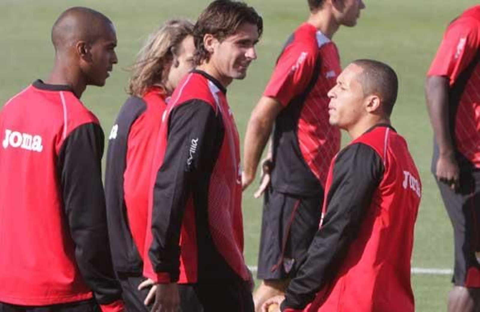 Escudé destaca que ahora "hay que saber jugar con los pies y la cabeza"