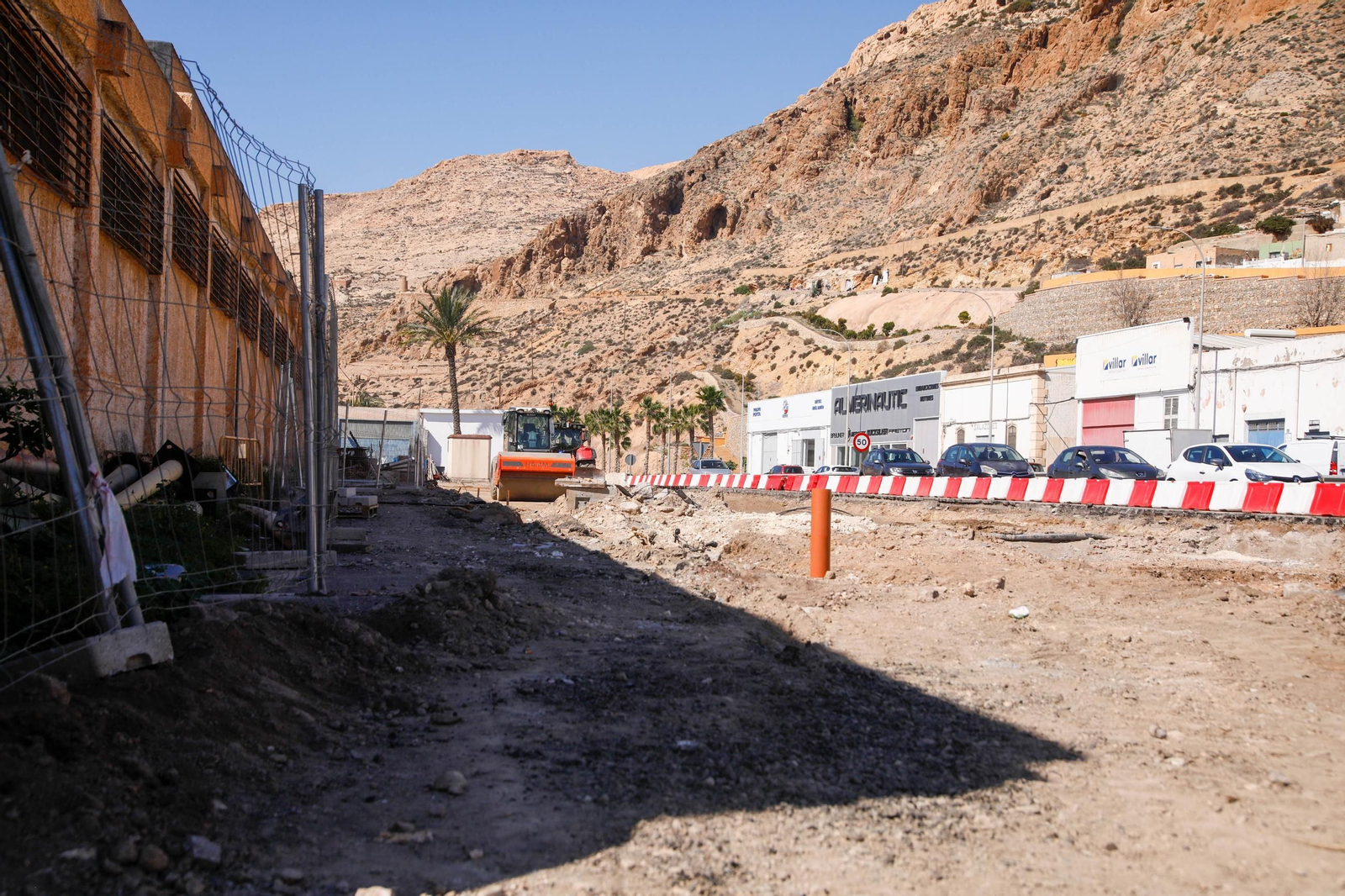 Las imágenes de la visita a la obras del Puerto de Almería