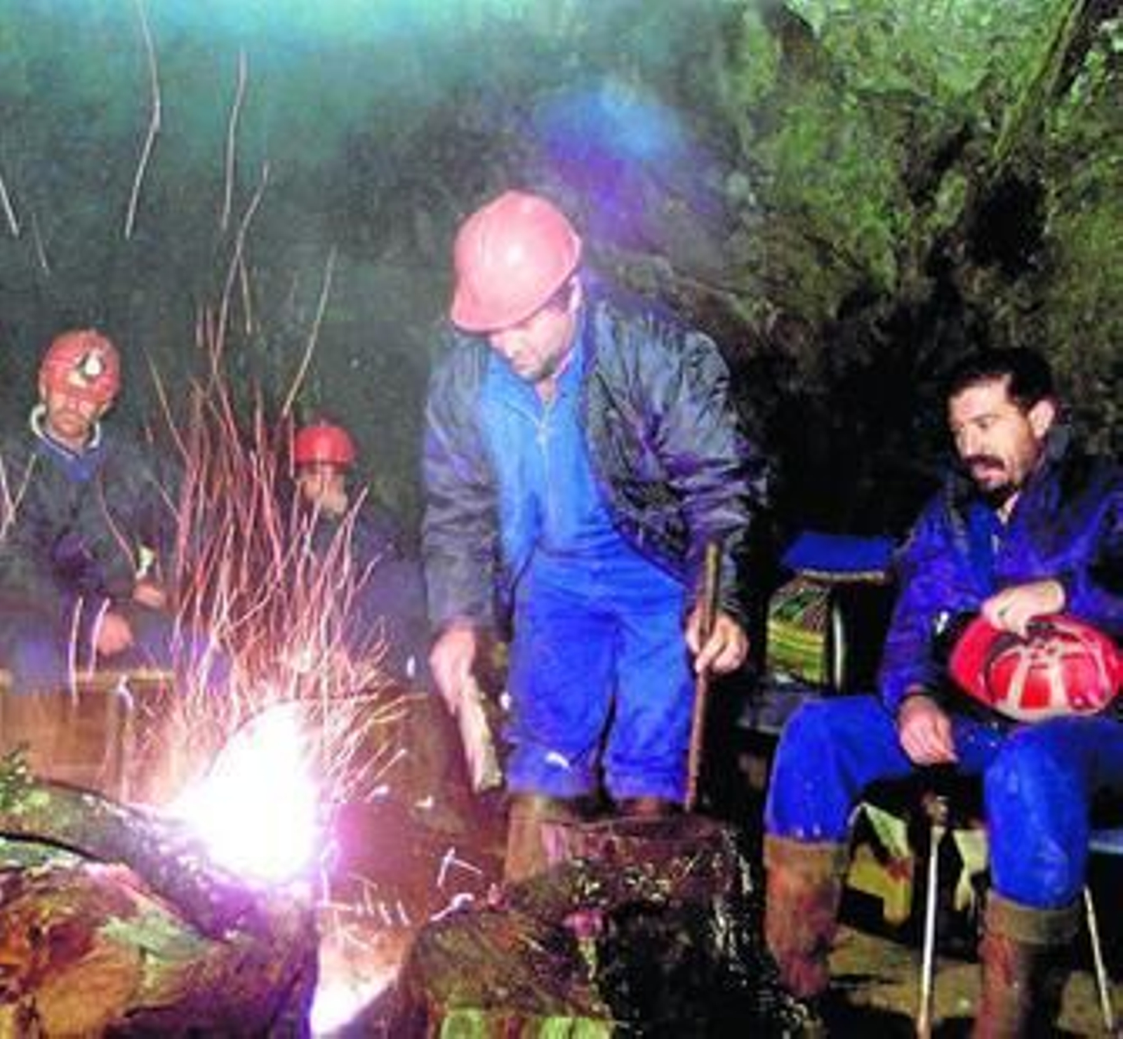 Ultimo encierro protagonizado por los mineros de Cala en 2002.
