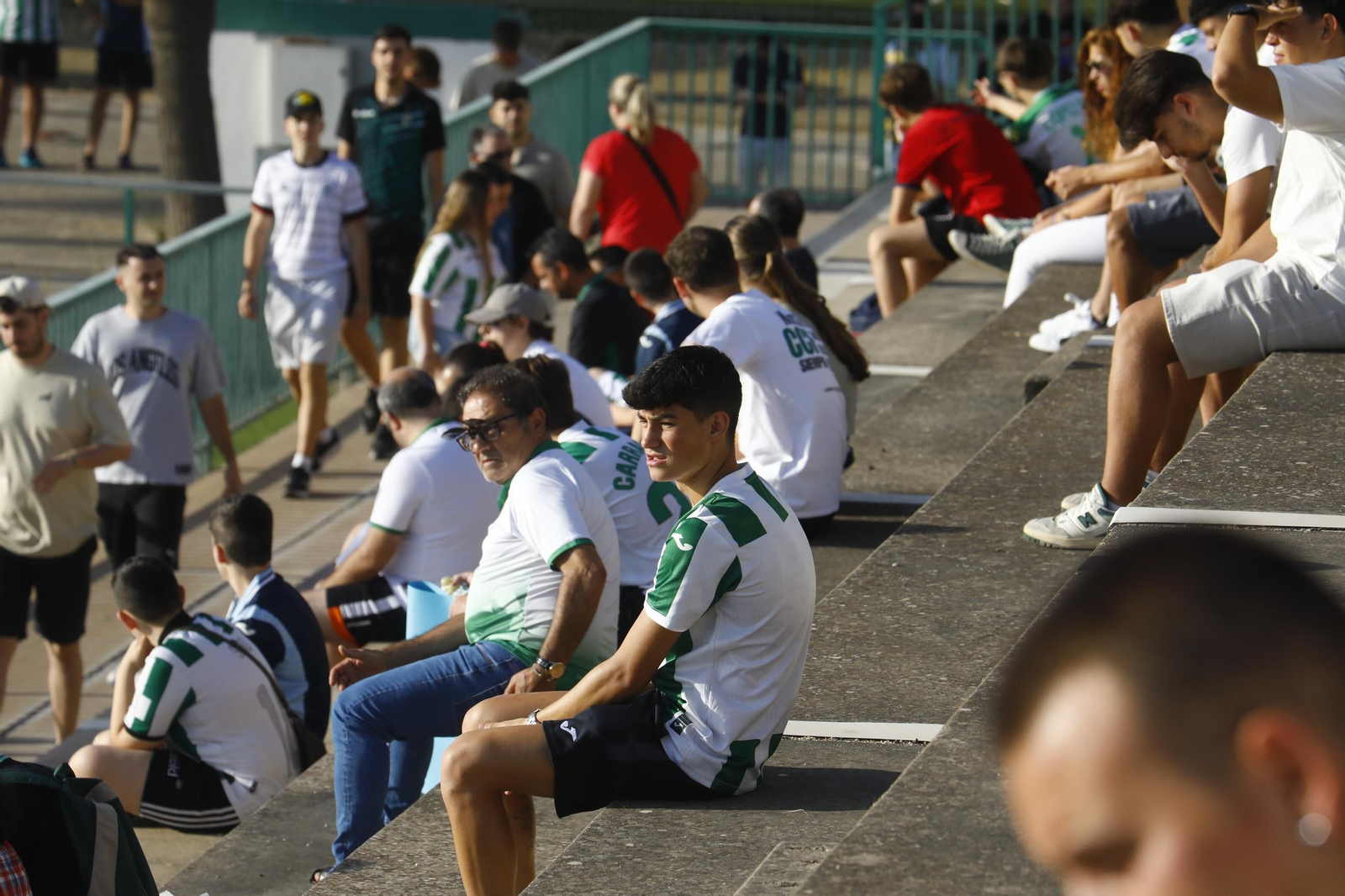 La ilusión puede con el calor en el primer entrenamiento del Córdoba CF