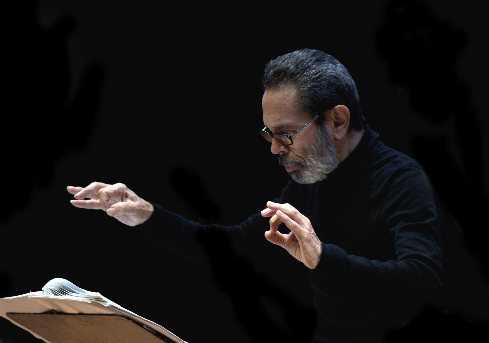 El músico y compositor cubano Leo Brouwer.