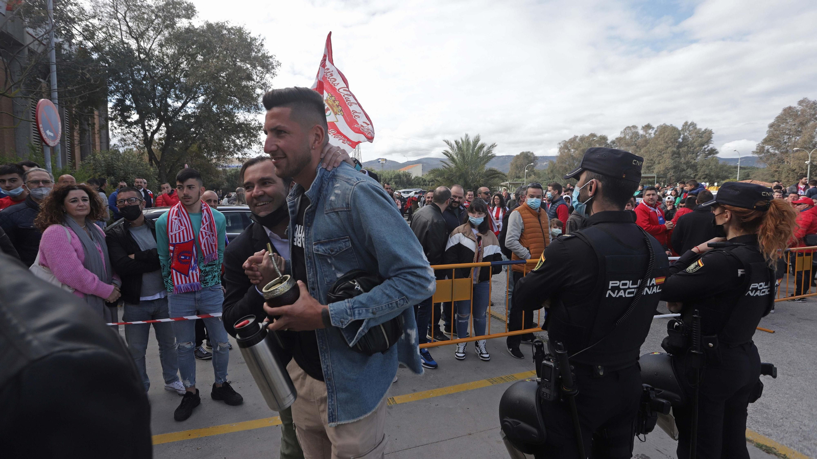Ambiente en el Clásico